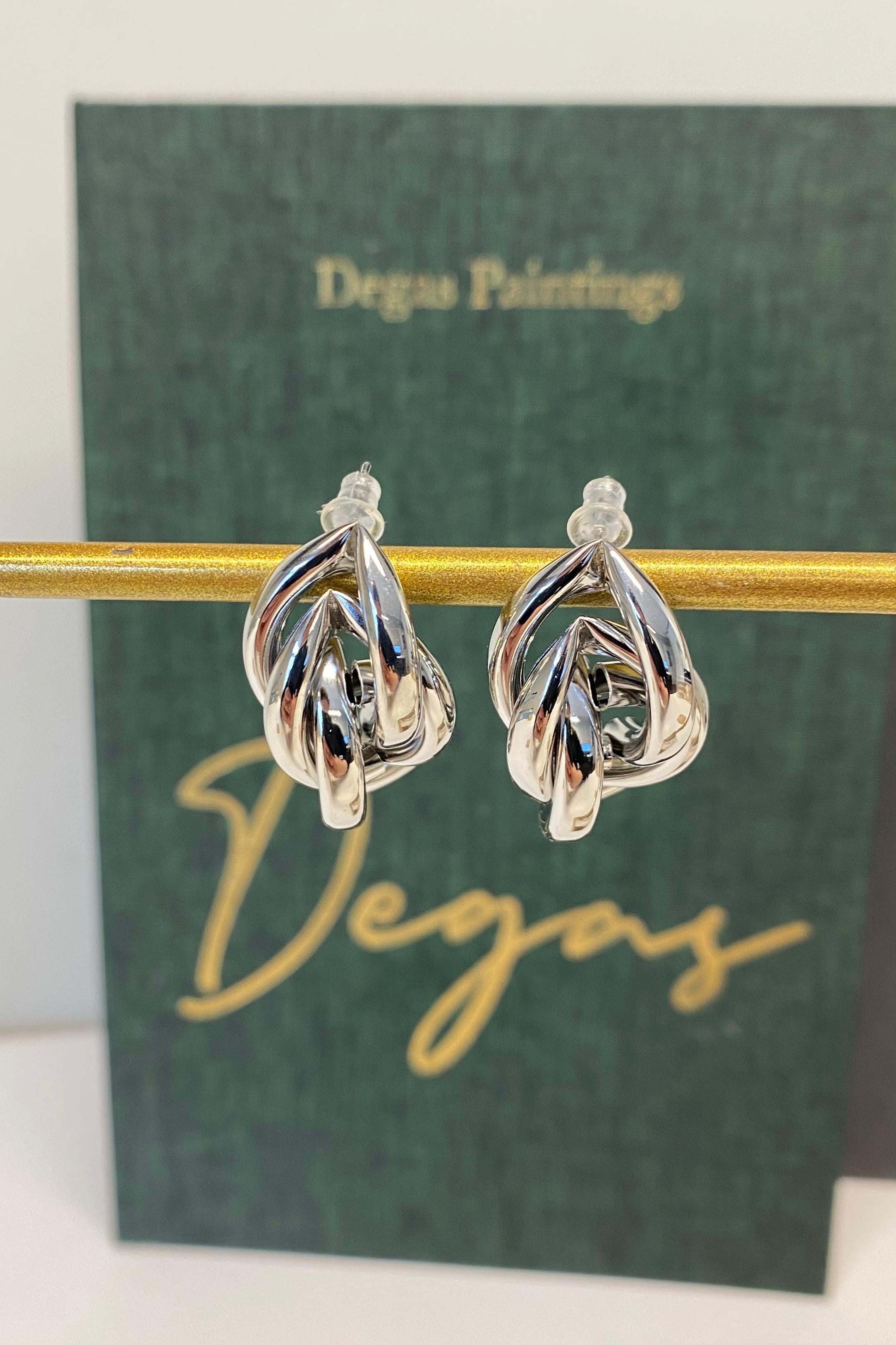 OVAL İÇ İÇE GEÇİRMELİ KÜPE