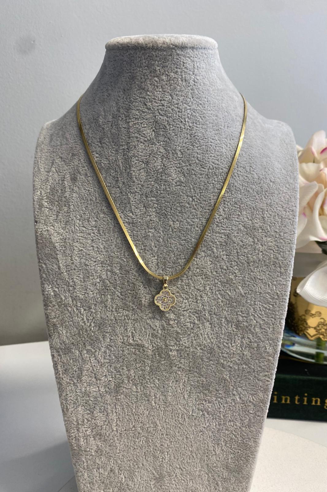 TAŞLI YONCA UÇLU İTALYAN ZİNCİR KOLYE