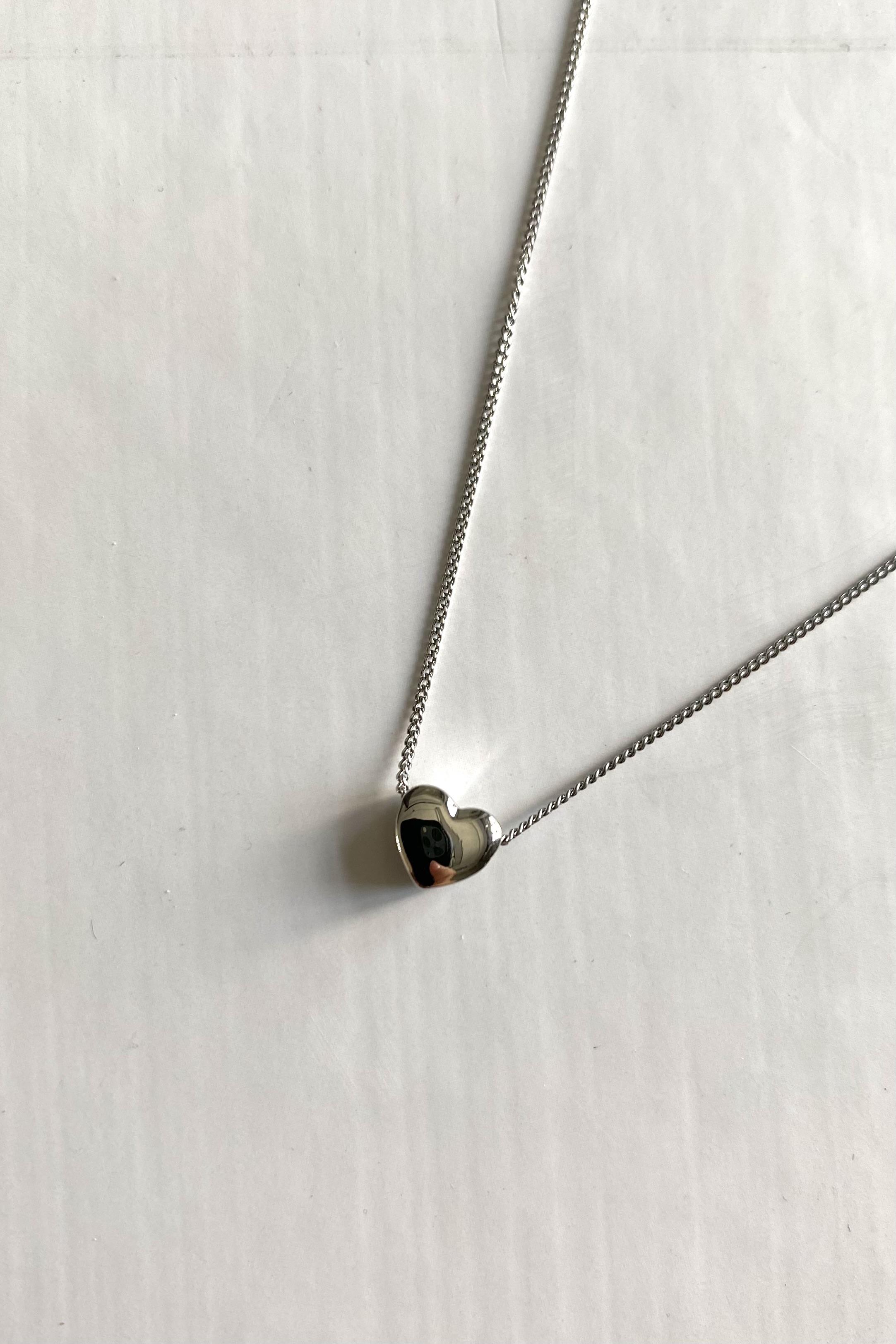 KALP GEÇMELİ HAYALET KOLYE