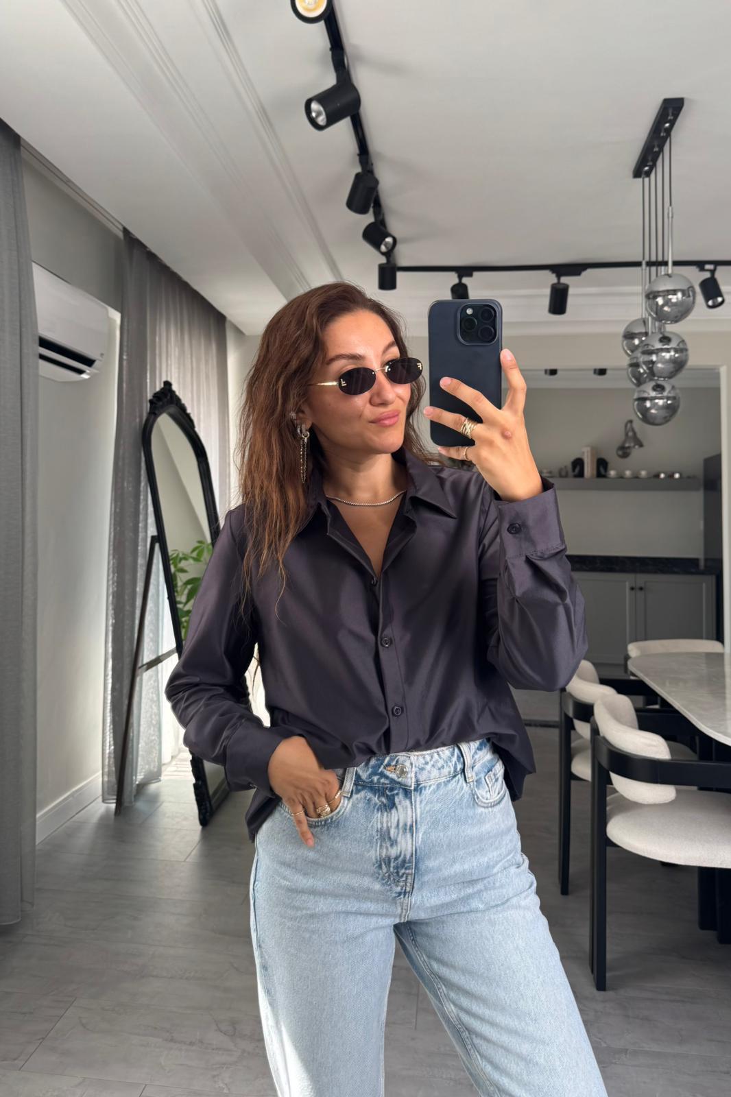 PARLAK KLASİK GÖMLEK/2004