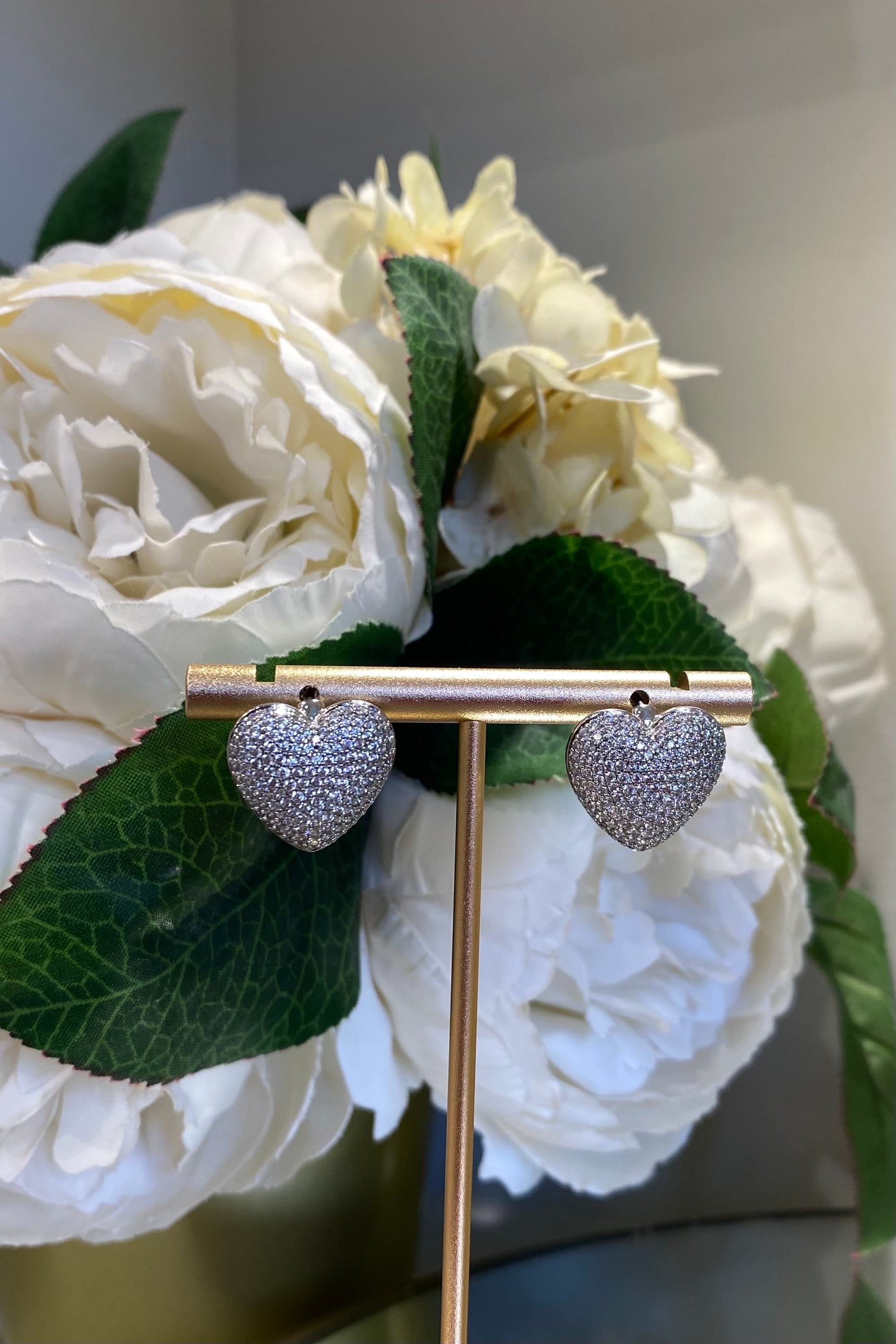 ZİRKON TAŞLI KALP HALKA KÜPE