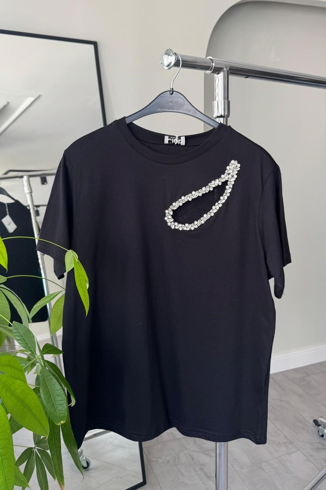 DAMLA TAŞLI T-SHIRT