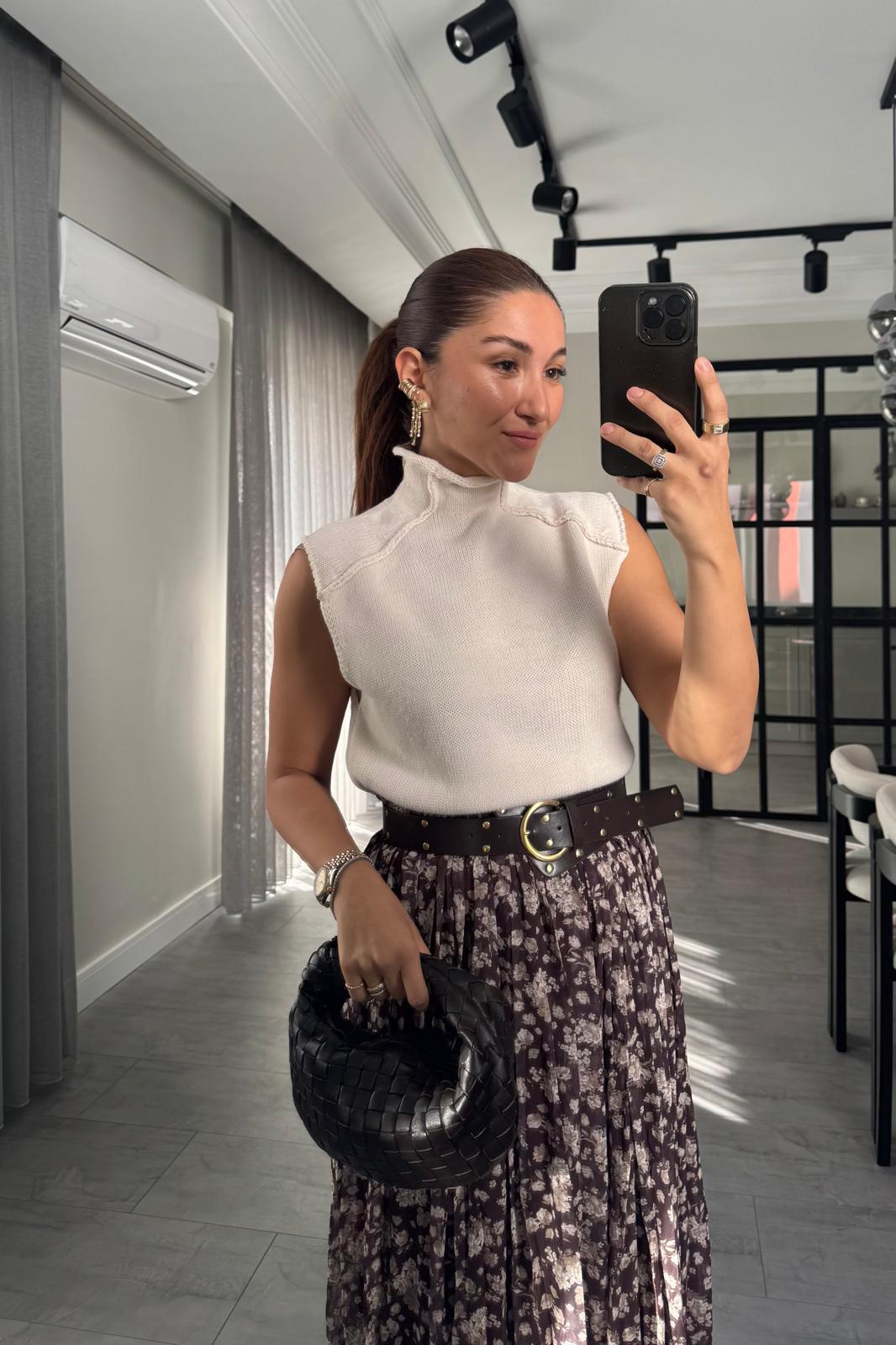 DİK YAKA TERS DİKİŞLİ SÜVETER/0142