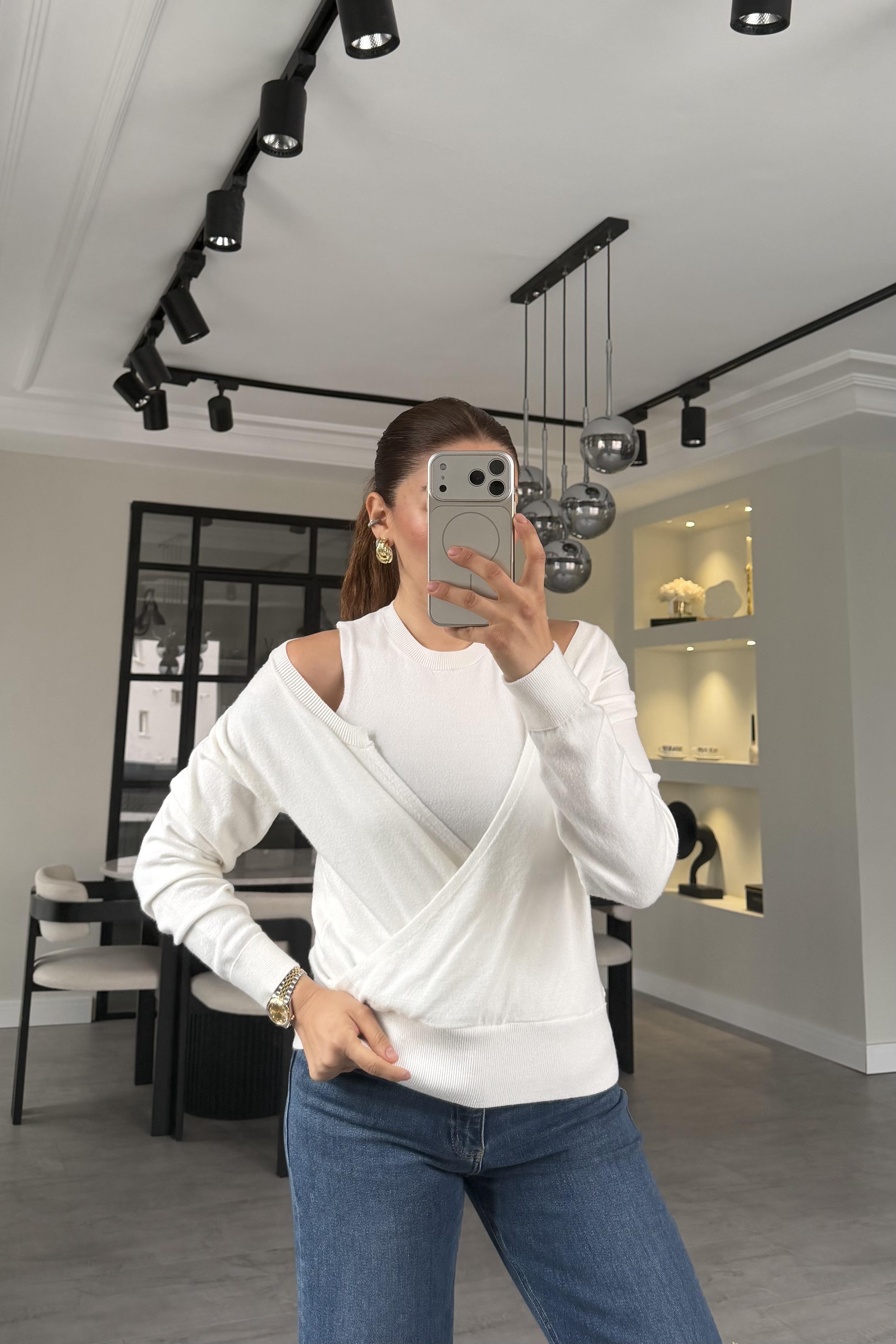 KENDİNDEN ATLETLİ KRUVAZE KAZAK/1021