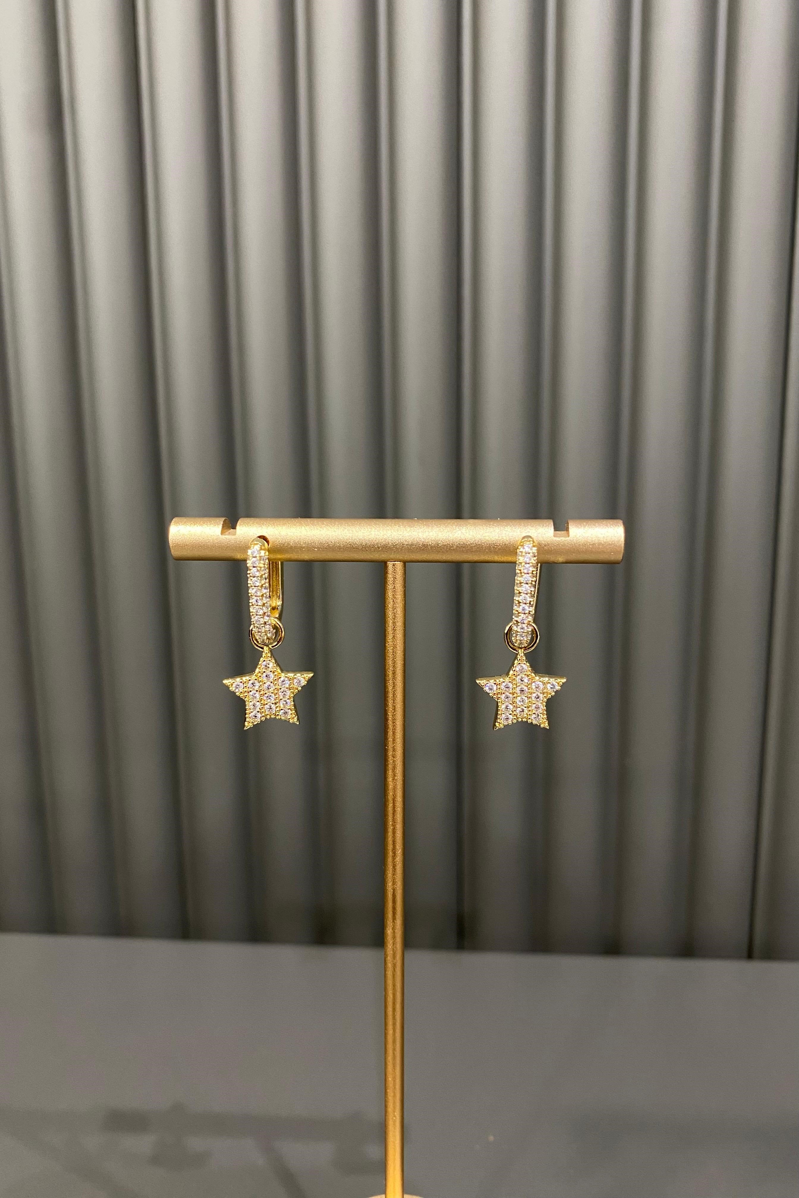 TAŞLI YILDIZ SALLANTILI KÜPE