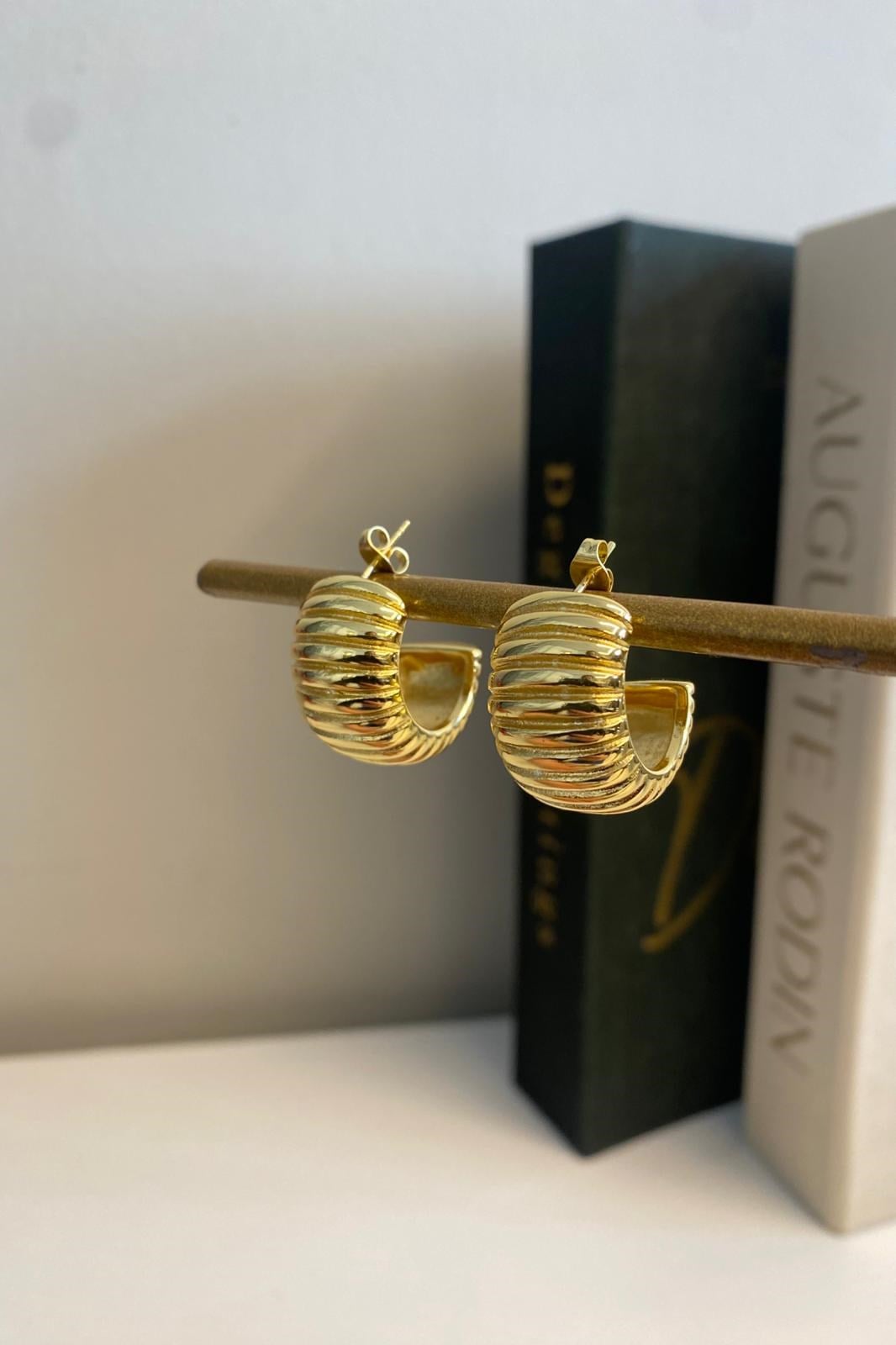 ÇİZGİLİ YARIM VİNTAGE KÜPE