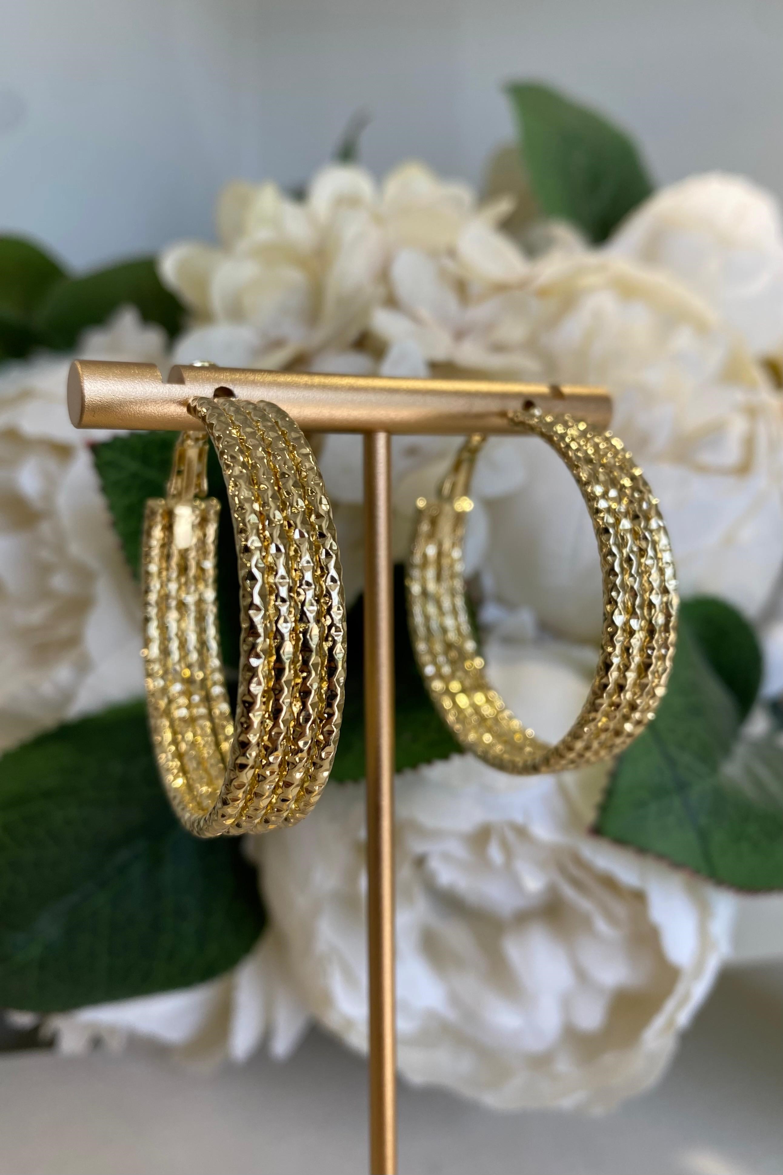 ÜÇLÜ YUVARLAK SIRALI HALKA KÜPE 4CM