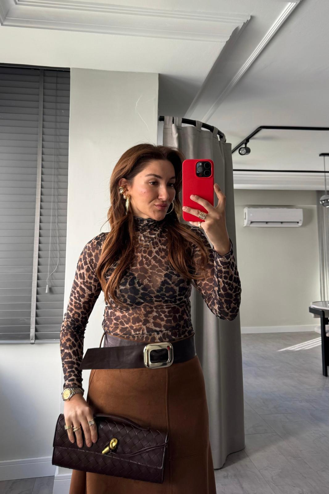 BALIKÇI YAKA TRANSPARAN BODY/568