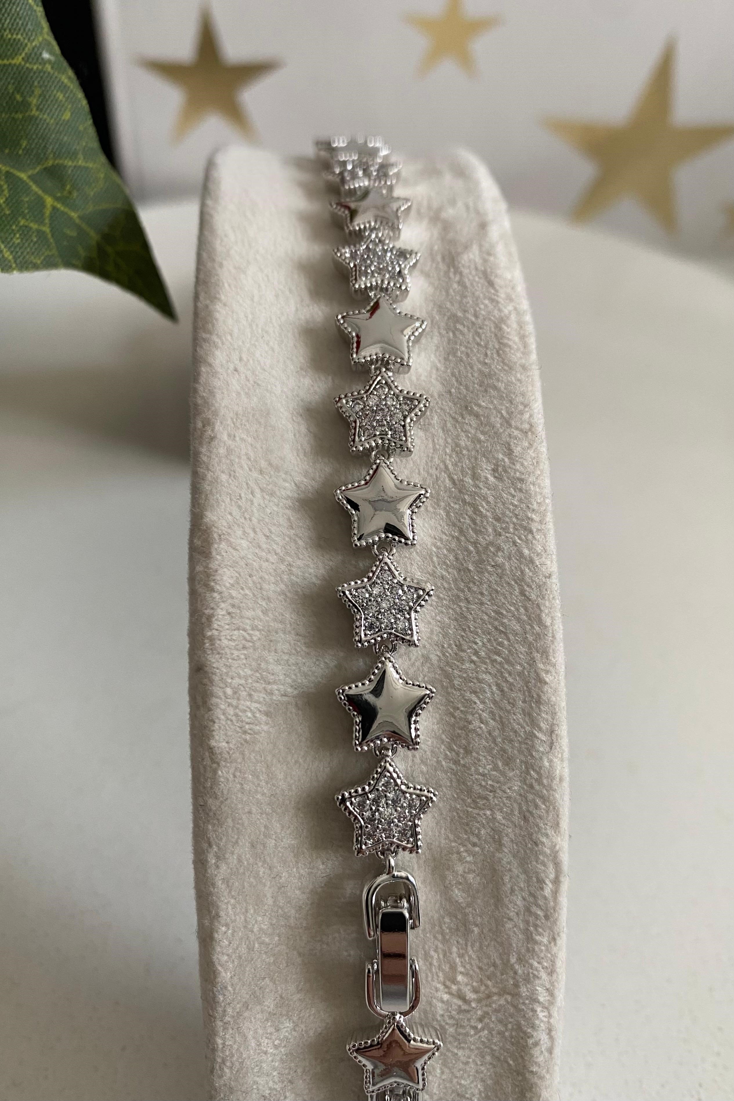 GÖMME TAŞLI YILDIZ BİLEZİK