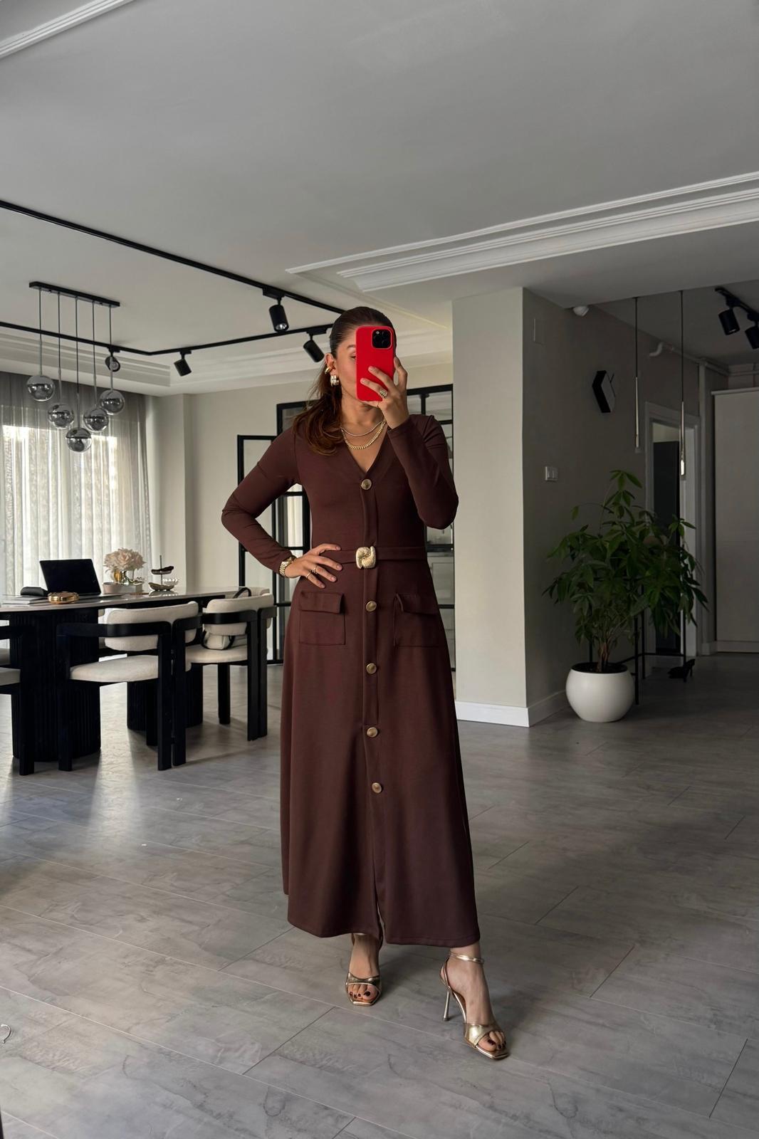 KEMERİ TOKALI UZUN KOL DÜĞMELİ ELBİSE/2056