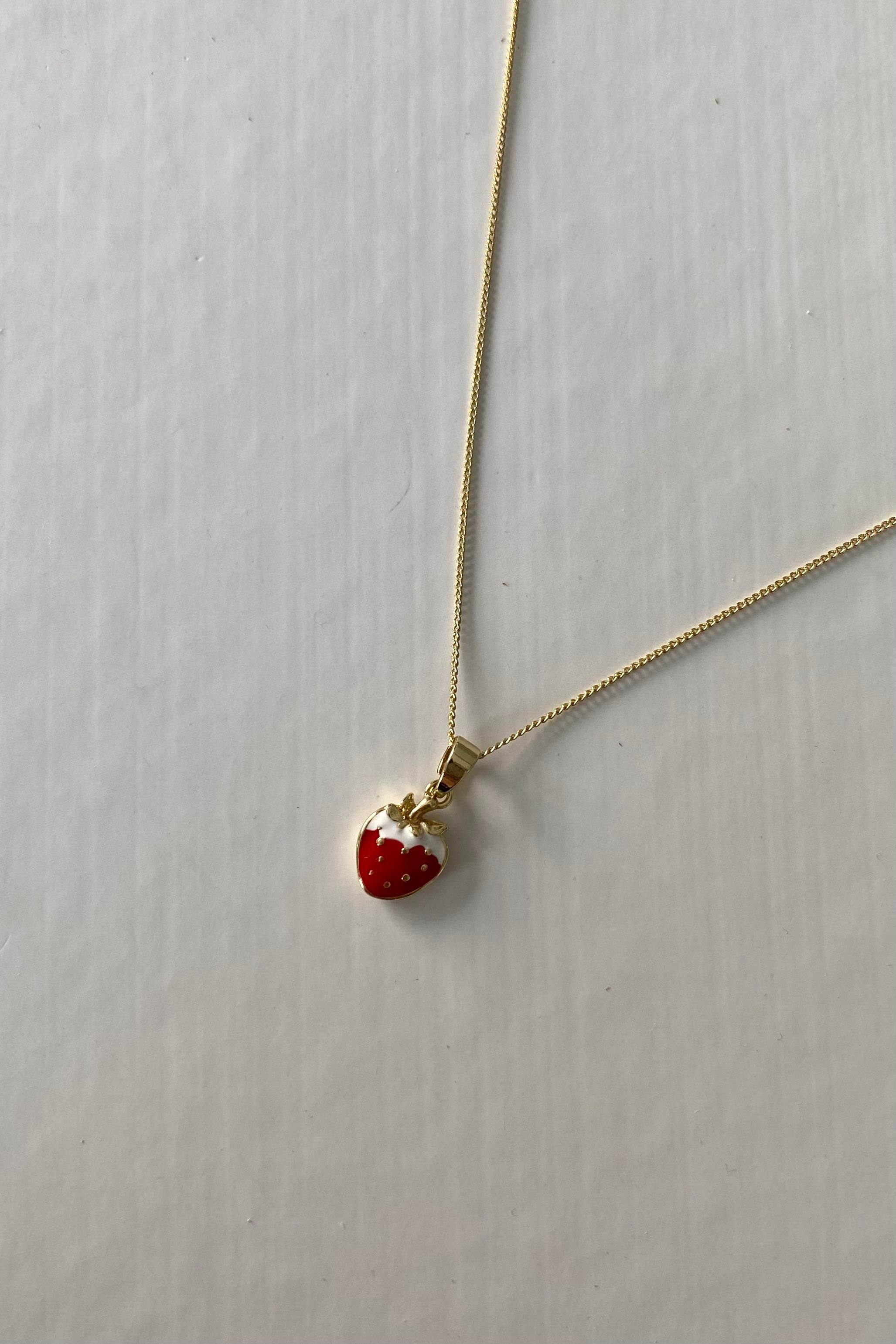 MİNİMAL ÇİLEK HAYALET KOLYE