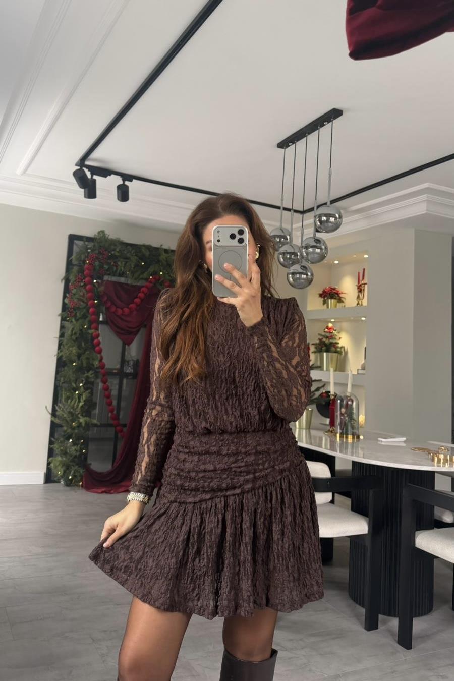 DANTEL GÜPÜRLÜ MİNİ ELBİSE