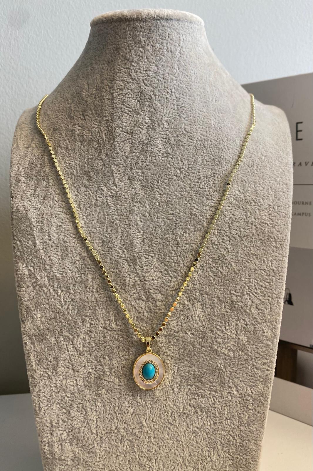 OVAL TURKUAZ TAŞLI EZME NOKTALI KOLYE