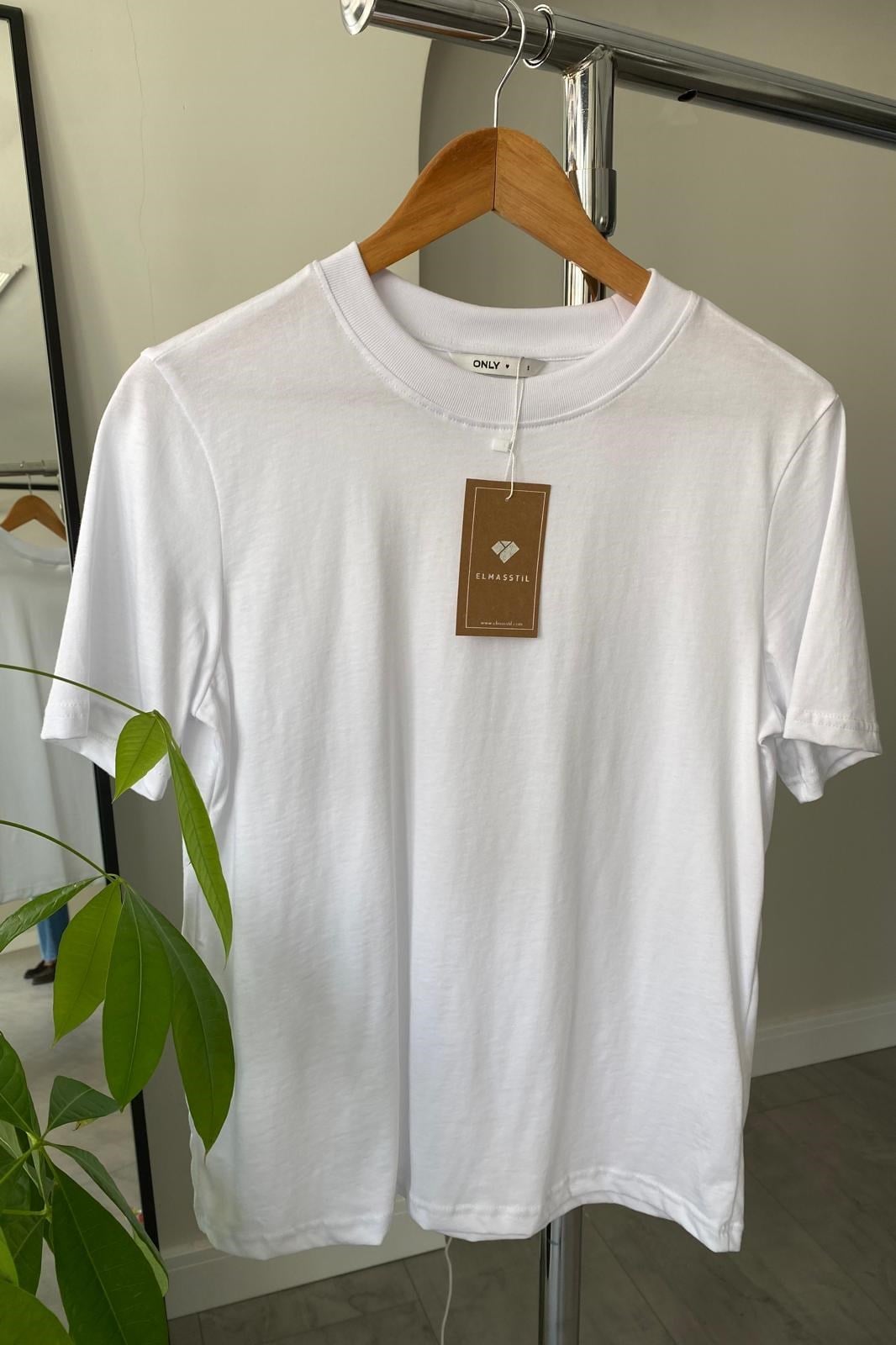 PAMUKLU BASİC T-SHIRT