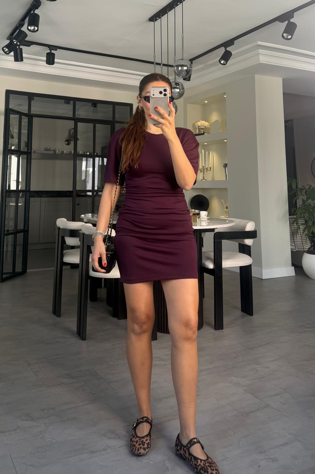 KISAKOL YANDAN BÜZGÜLÜ MİNİ ELBİSE/11509