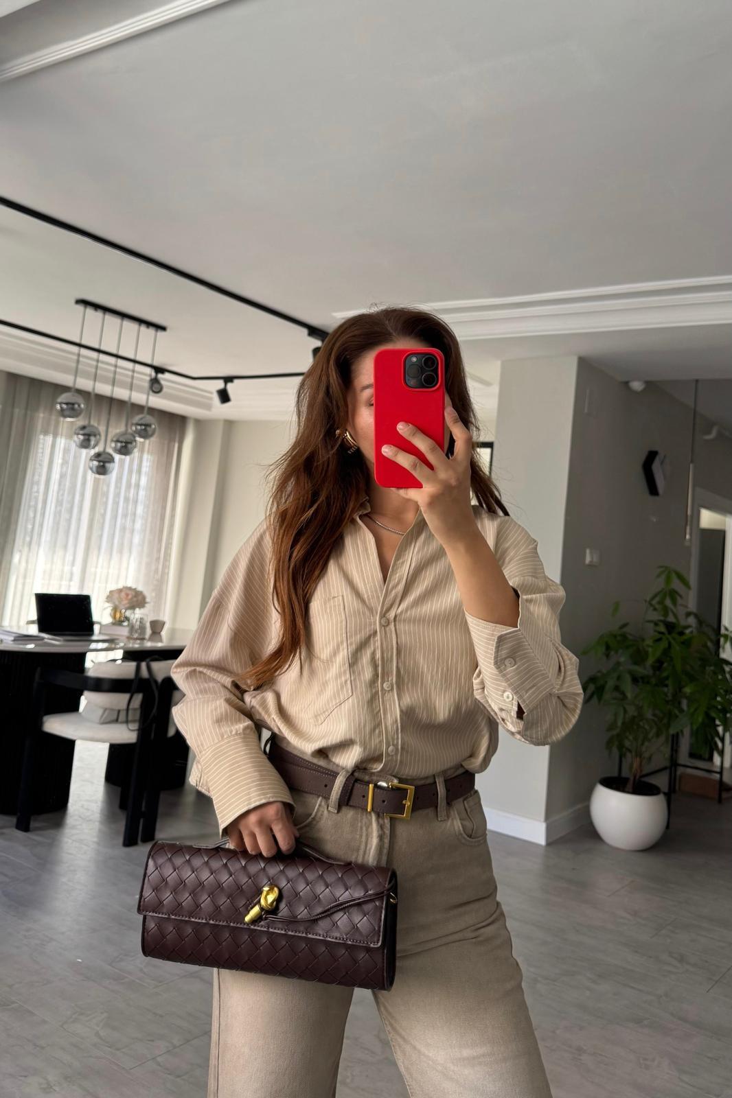 OVAL KESİM ÇİZGİLİ GÖMLEK/111301