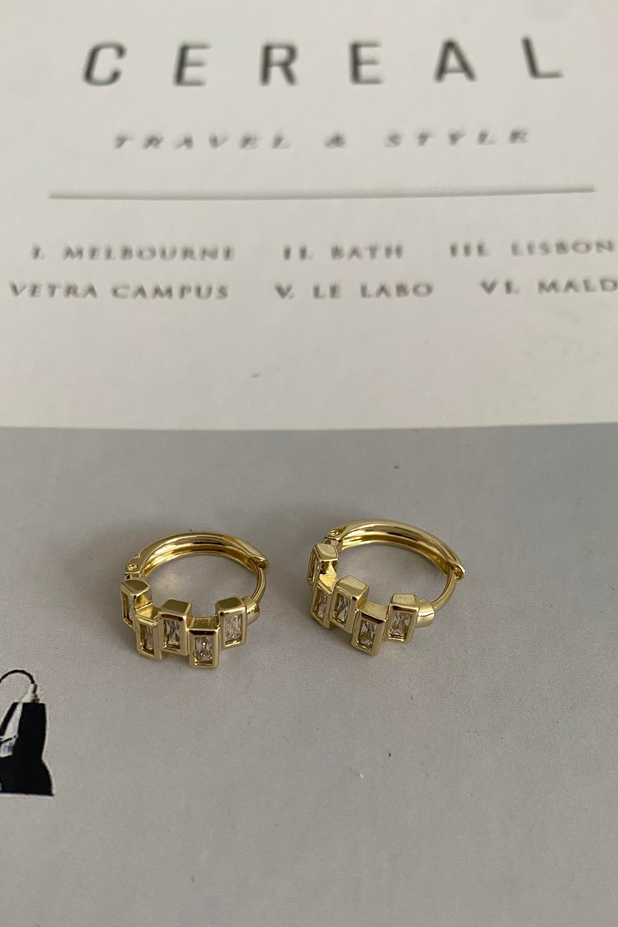 TETRİS TAŞLI HALKA KÜPE 1,5cm