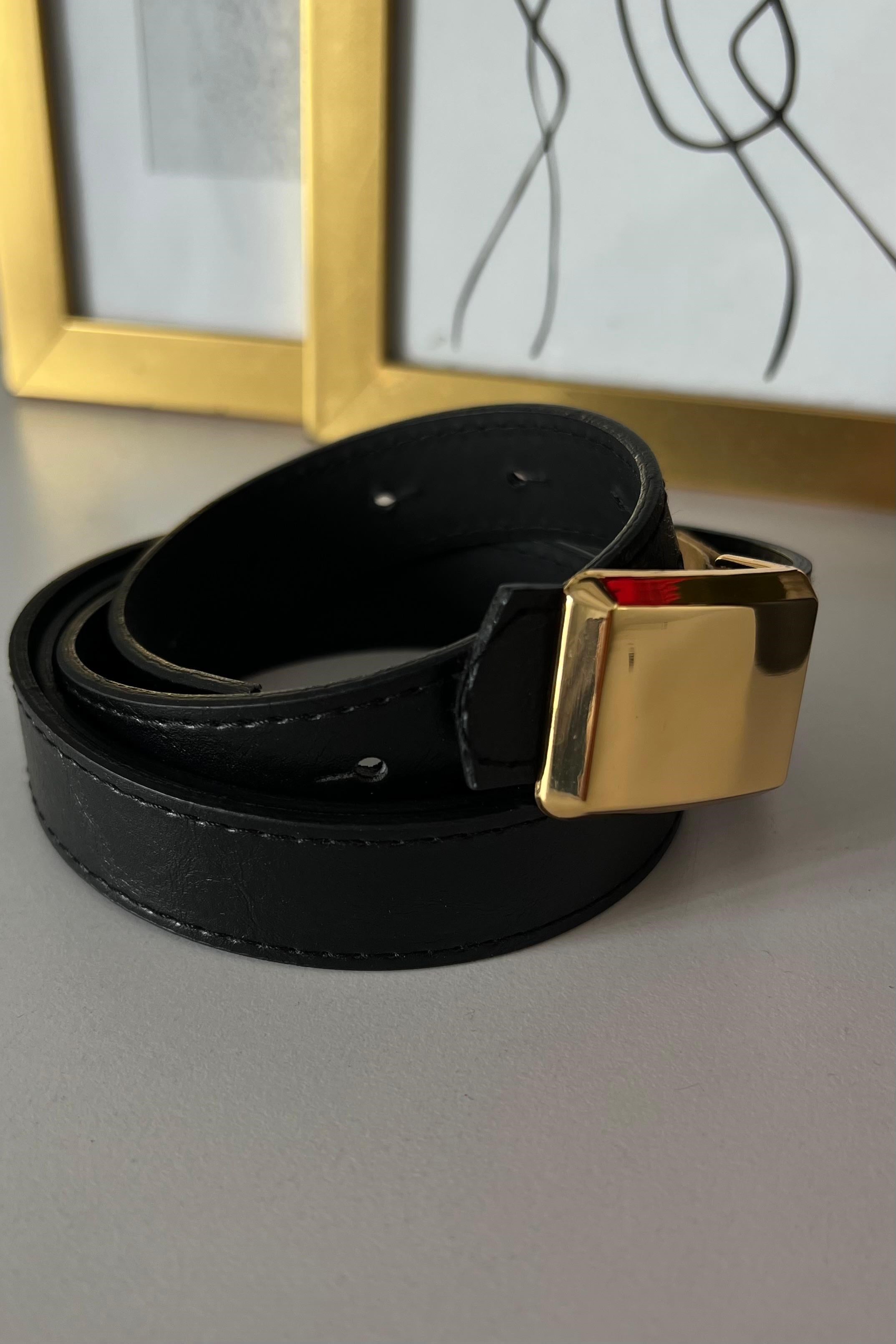 KARE KÜLÇE GOLD KEMER