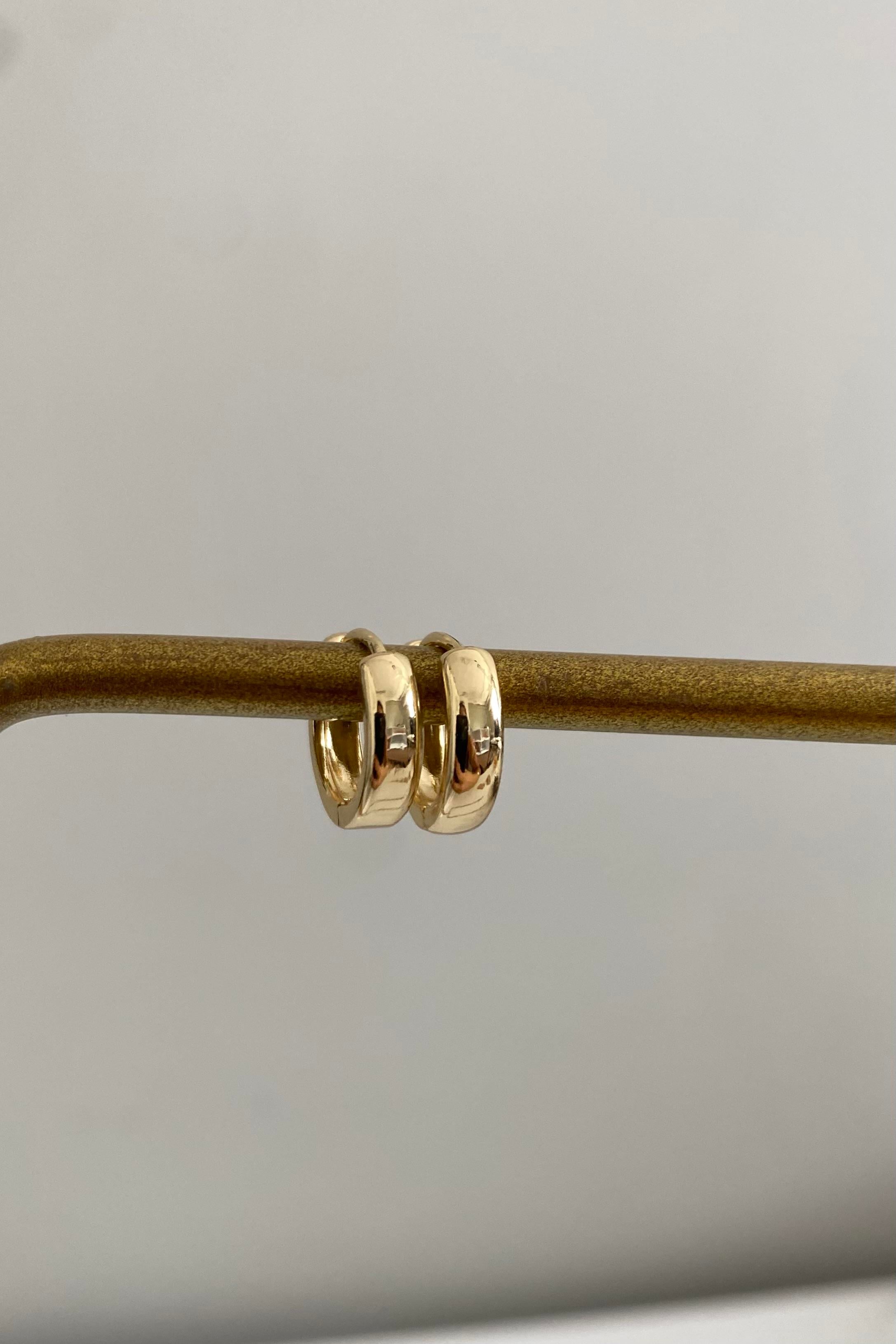 KLASİK İNCE HALKA KÜPE 1 CM