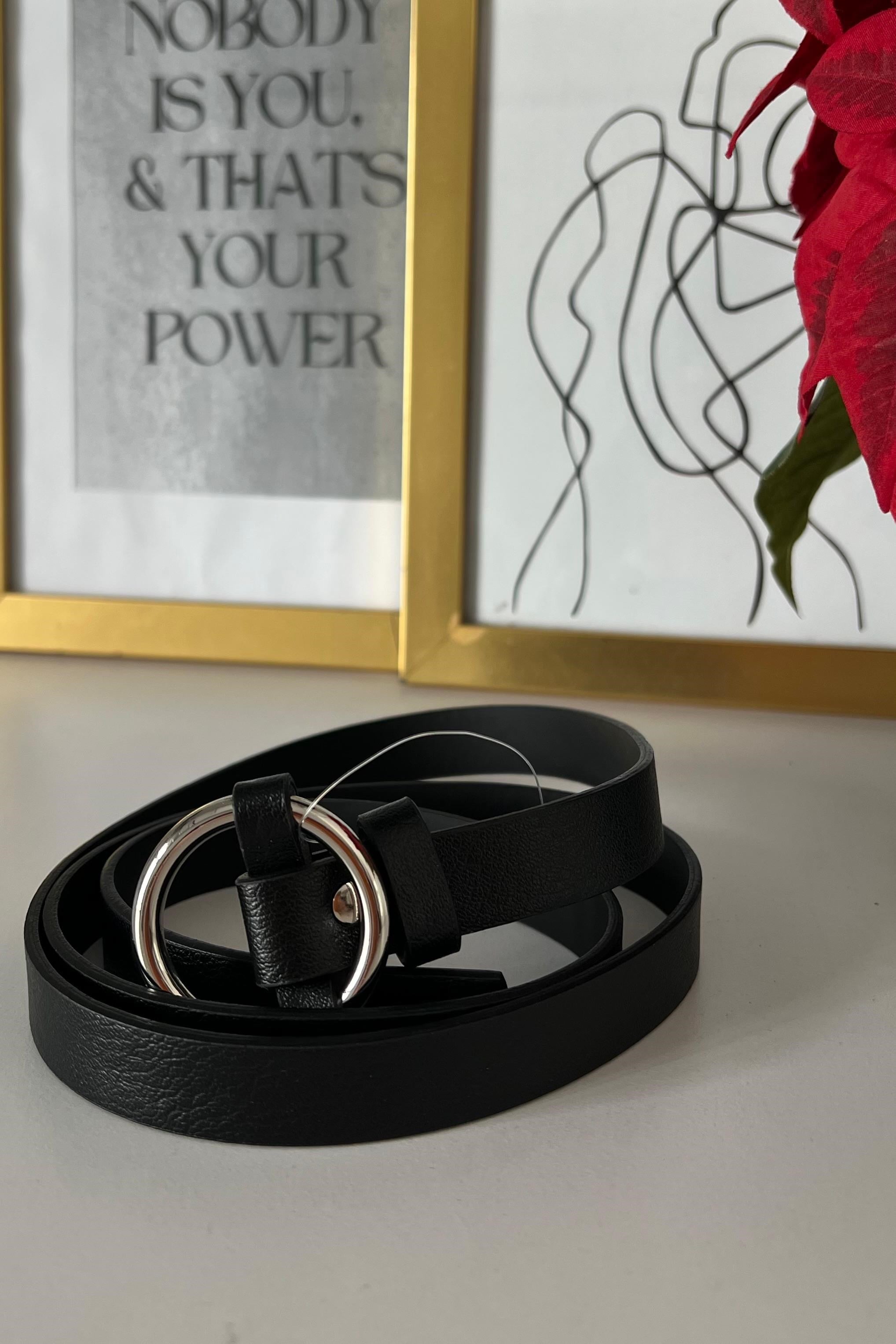 YUVARLAK TOKALI SİLVER KEMER