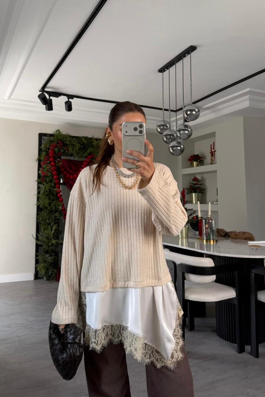 ETEK UCU DANTELLİ TRİKO BLUZ/31342