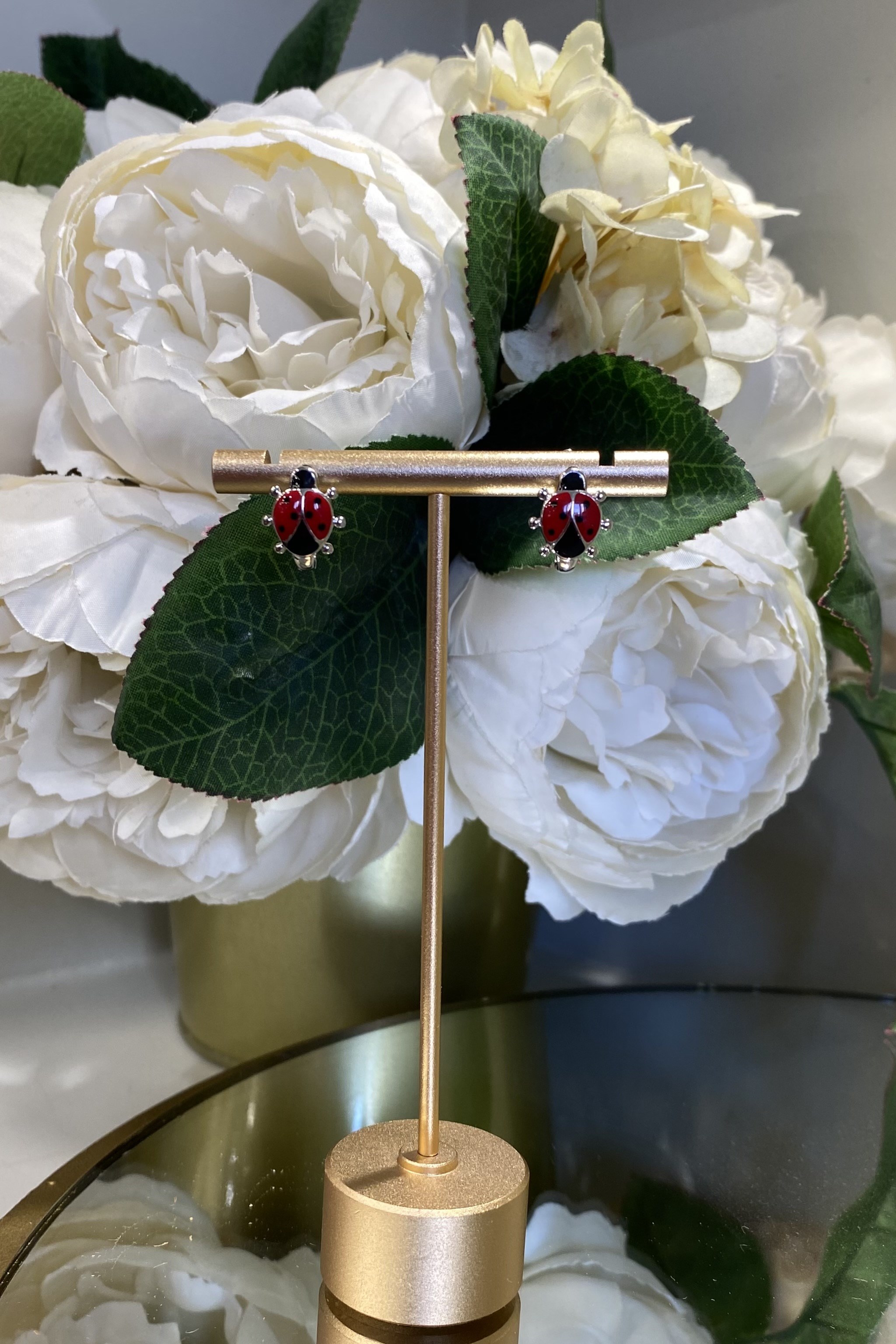 UĞUR BÖCEĞİ KÜPE