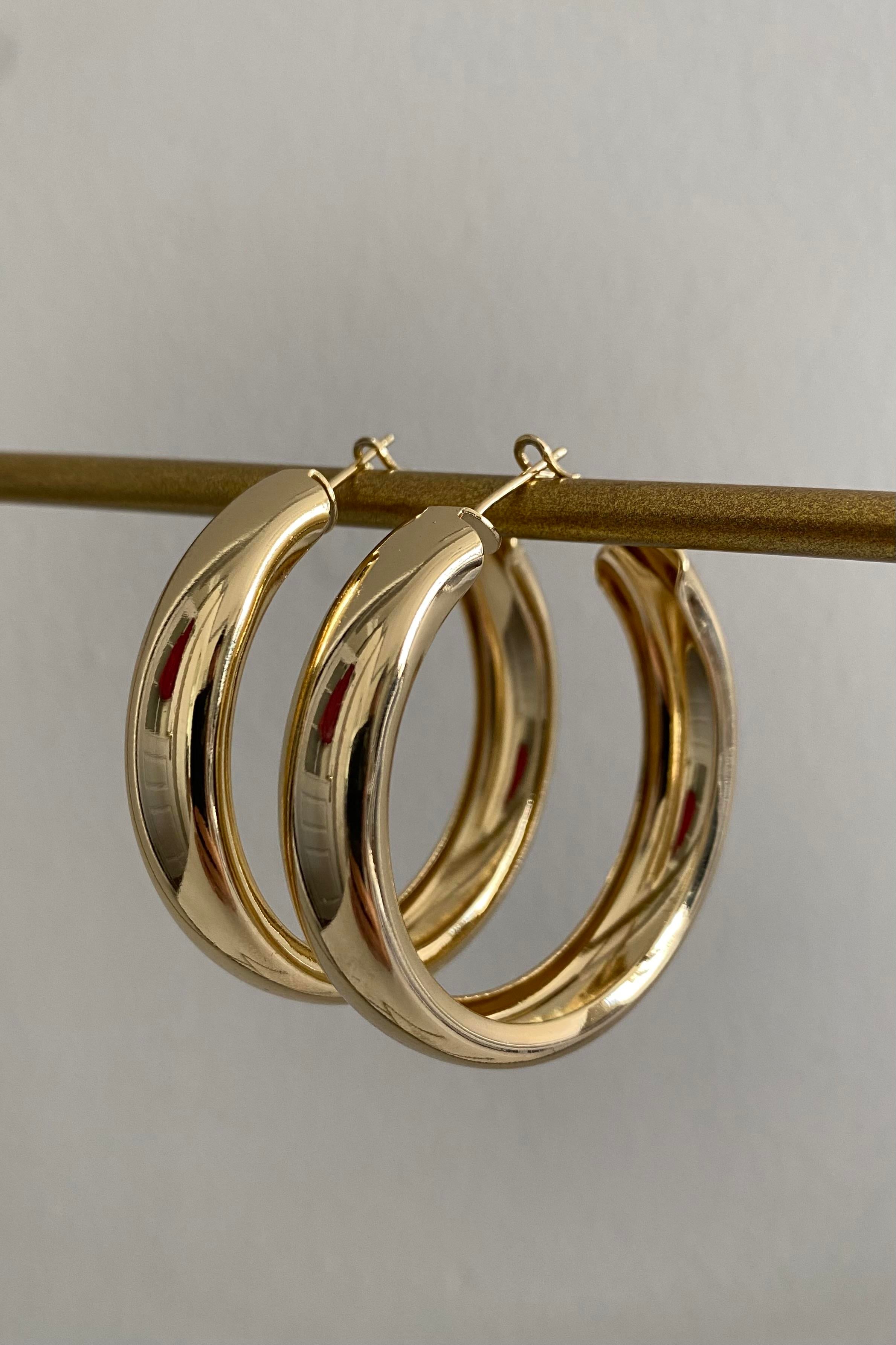 KALIN BOMBELİ HALKA KÜPE 4,5cm