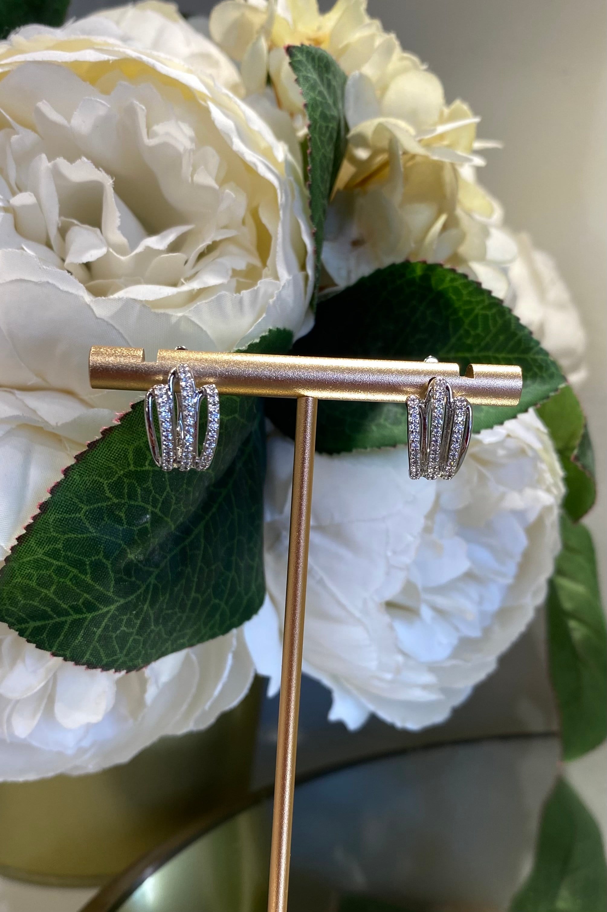 YÜKSEK TAŞLI IZGARA KÜPE