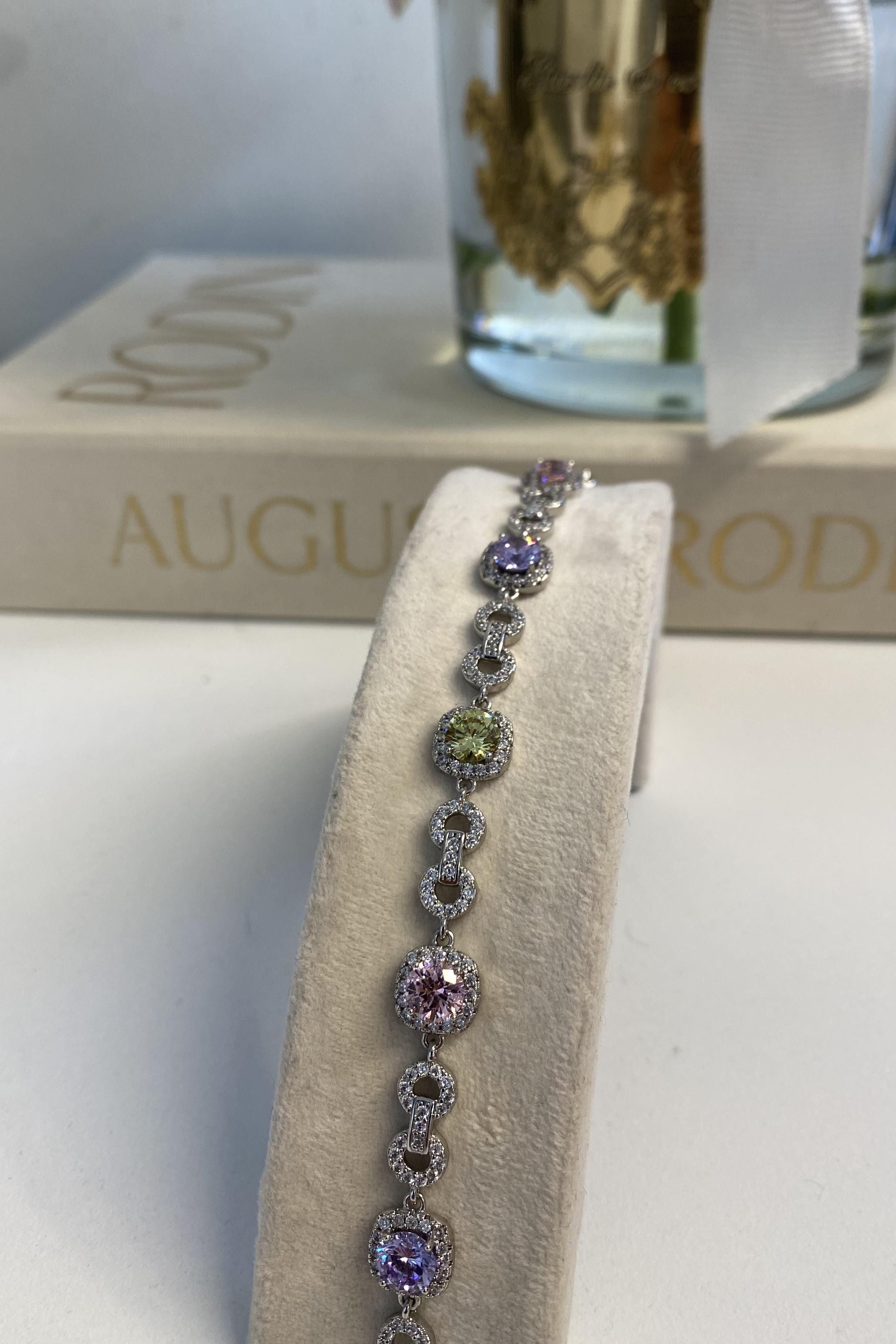 RENKLİ KARE TAŞLI BİLEZİK