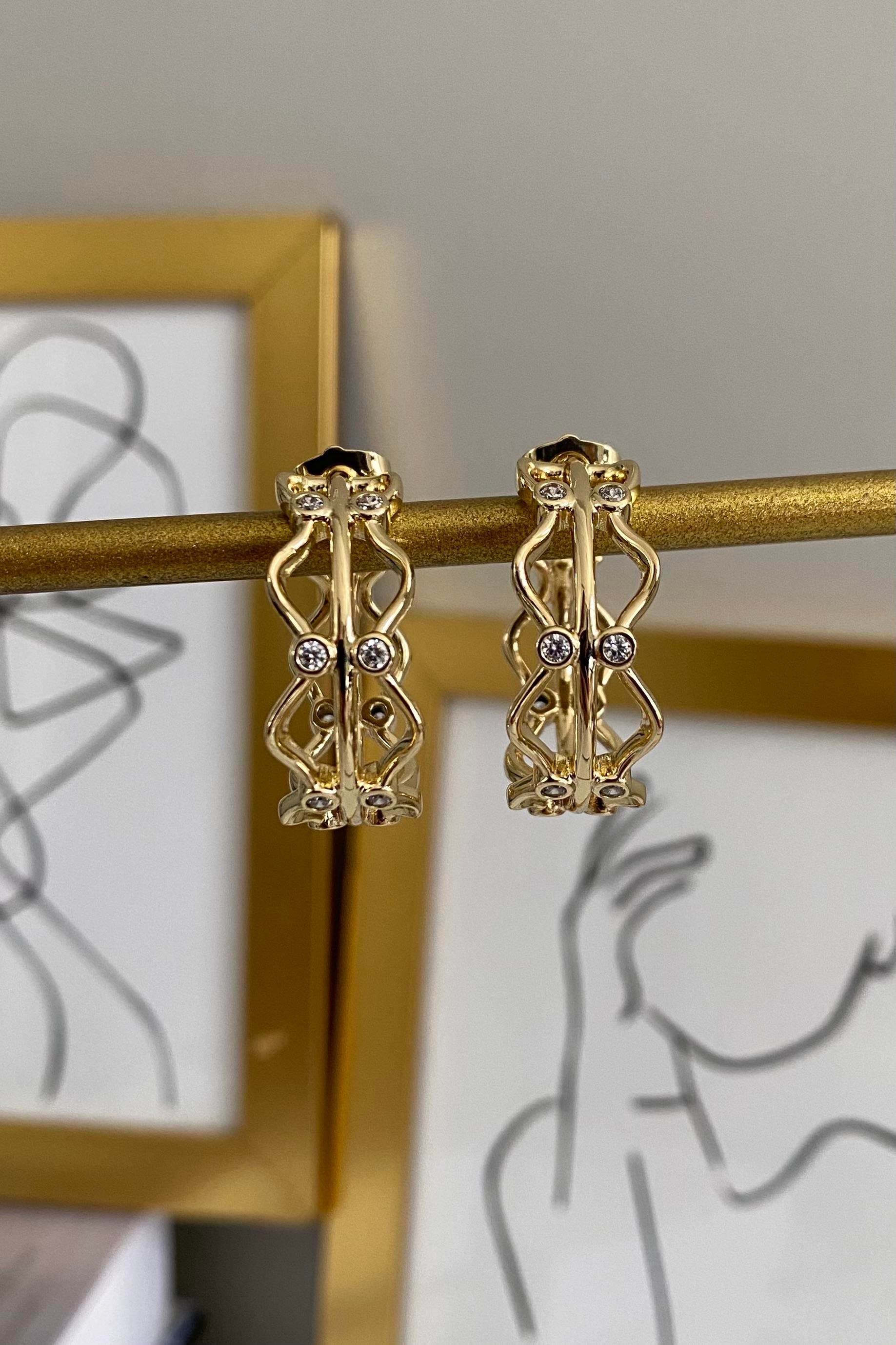 TAŞLI ZİKZAK HALKA KÜPE