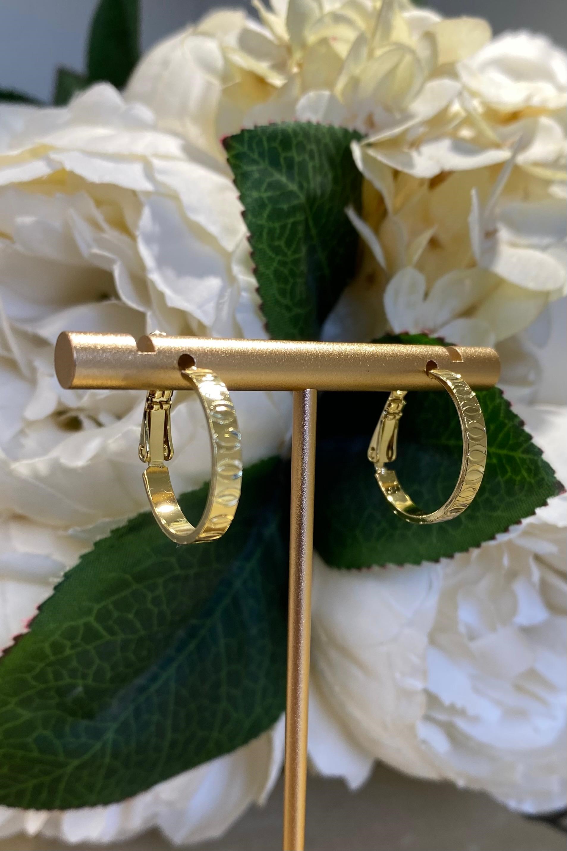 OVAL DESENLİ HALKA KÜPE 2CM