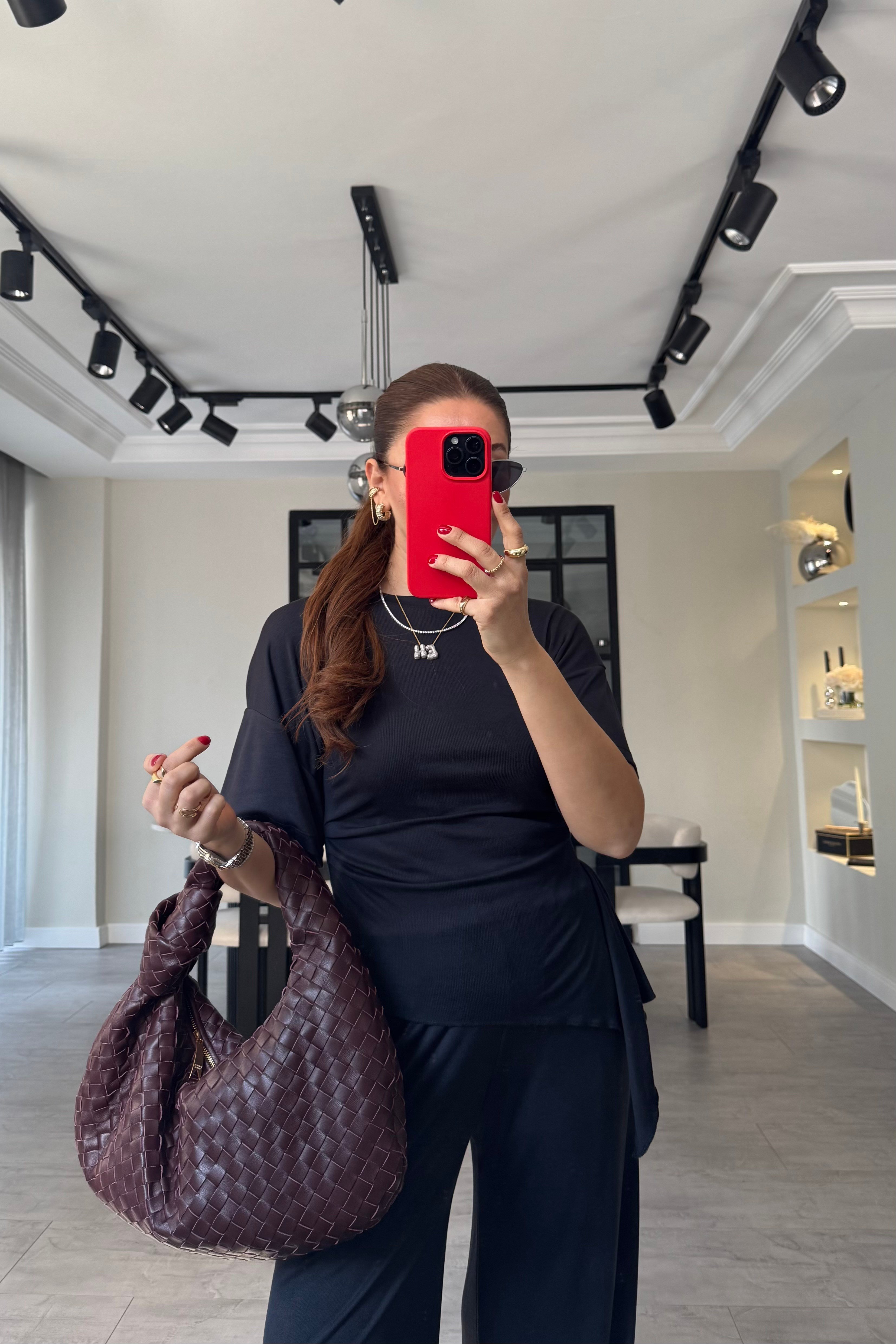 RİBANA YANI BÜZGÜLÜ TAKIM/Y240