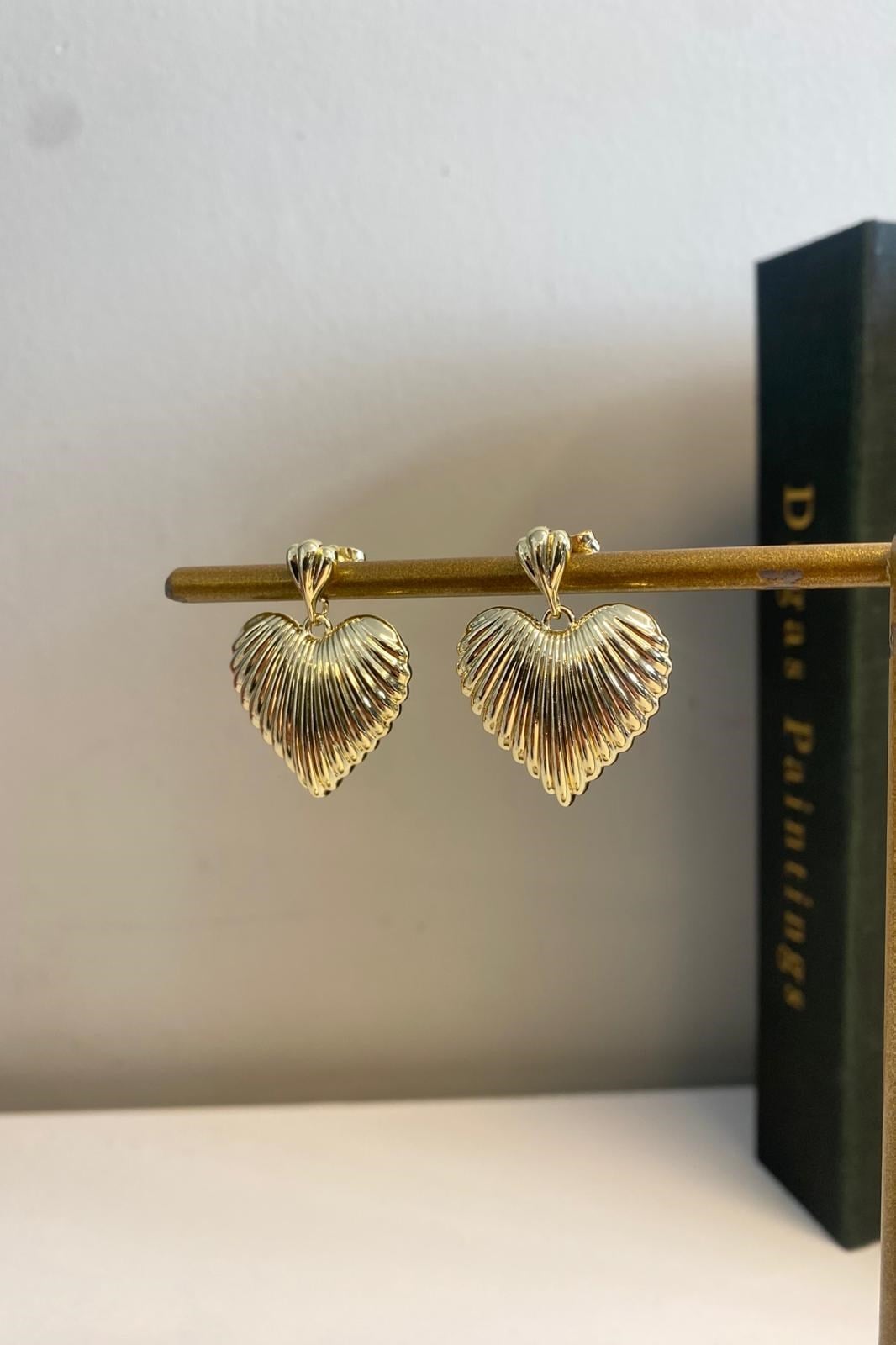 ÇİZGİLİ BOMBE KALP KÜPE