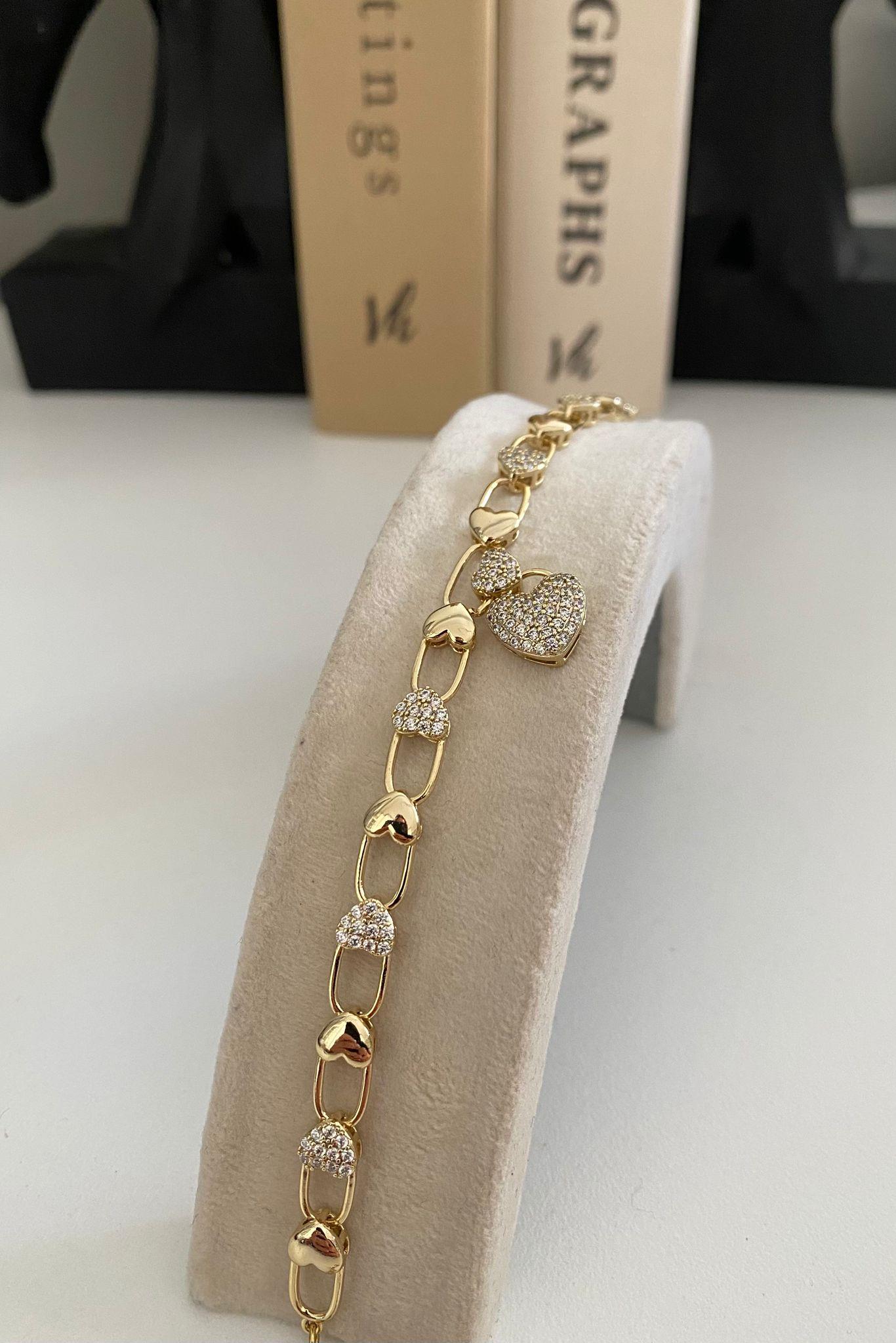 ZİRKON TAŞLI KALP CHARMLI BİLEZİK