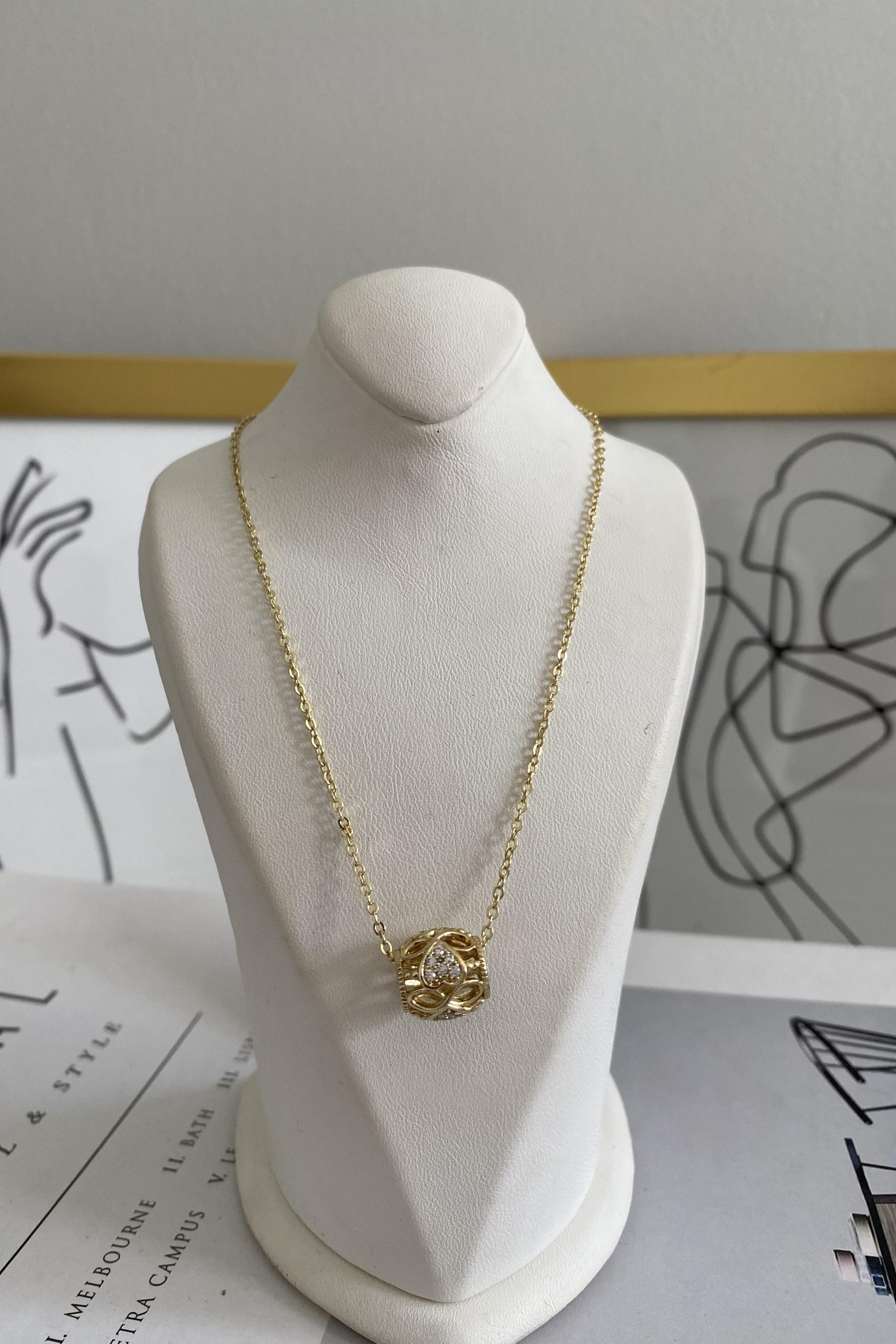 KALP TAŞLI SİLİNDİR KOLYE