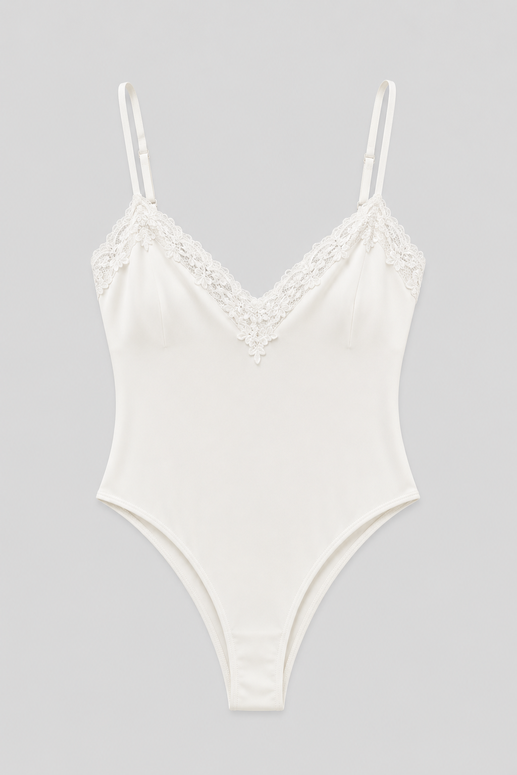 DANTEL DETAYLI BODYSUİT