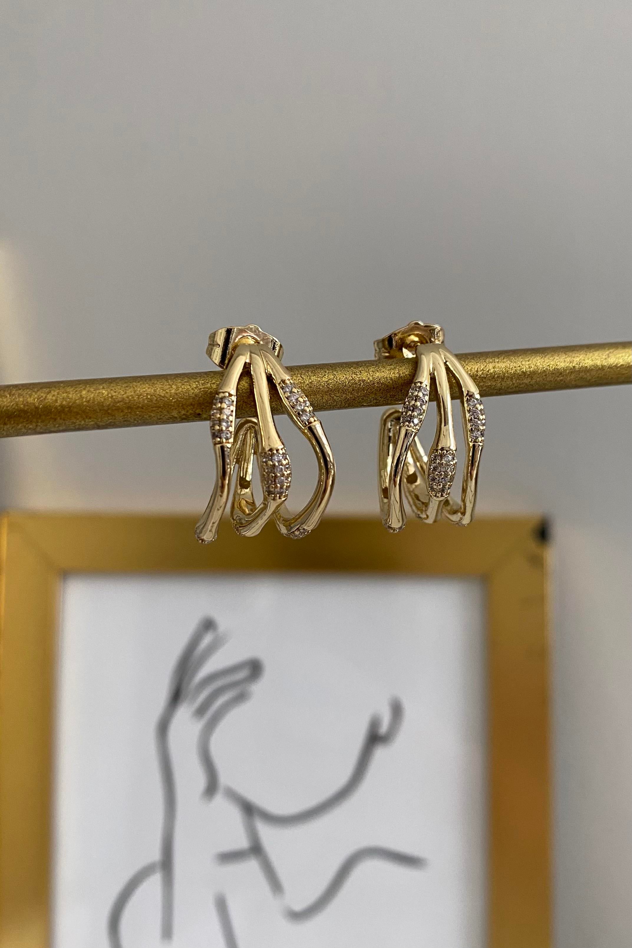 BOĞUM ZİRKON TAŞLI KABURGA KÜPE