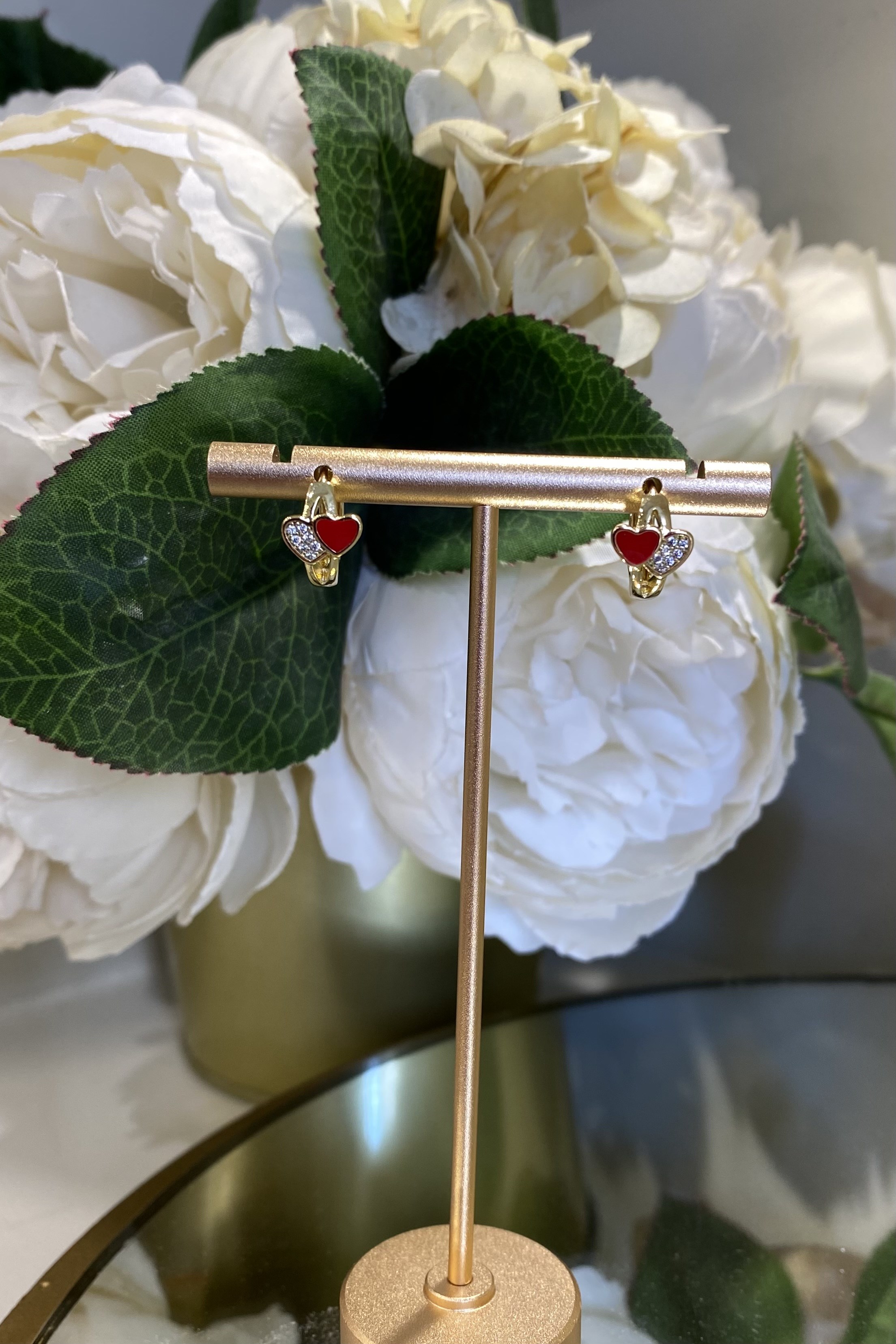 TAŞLI-KIRMIZI KALP HALKA KÜPE