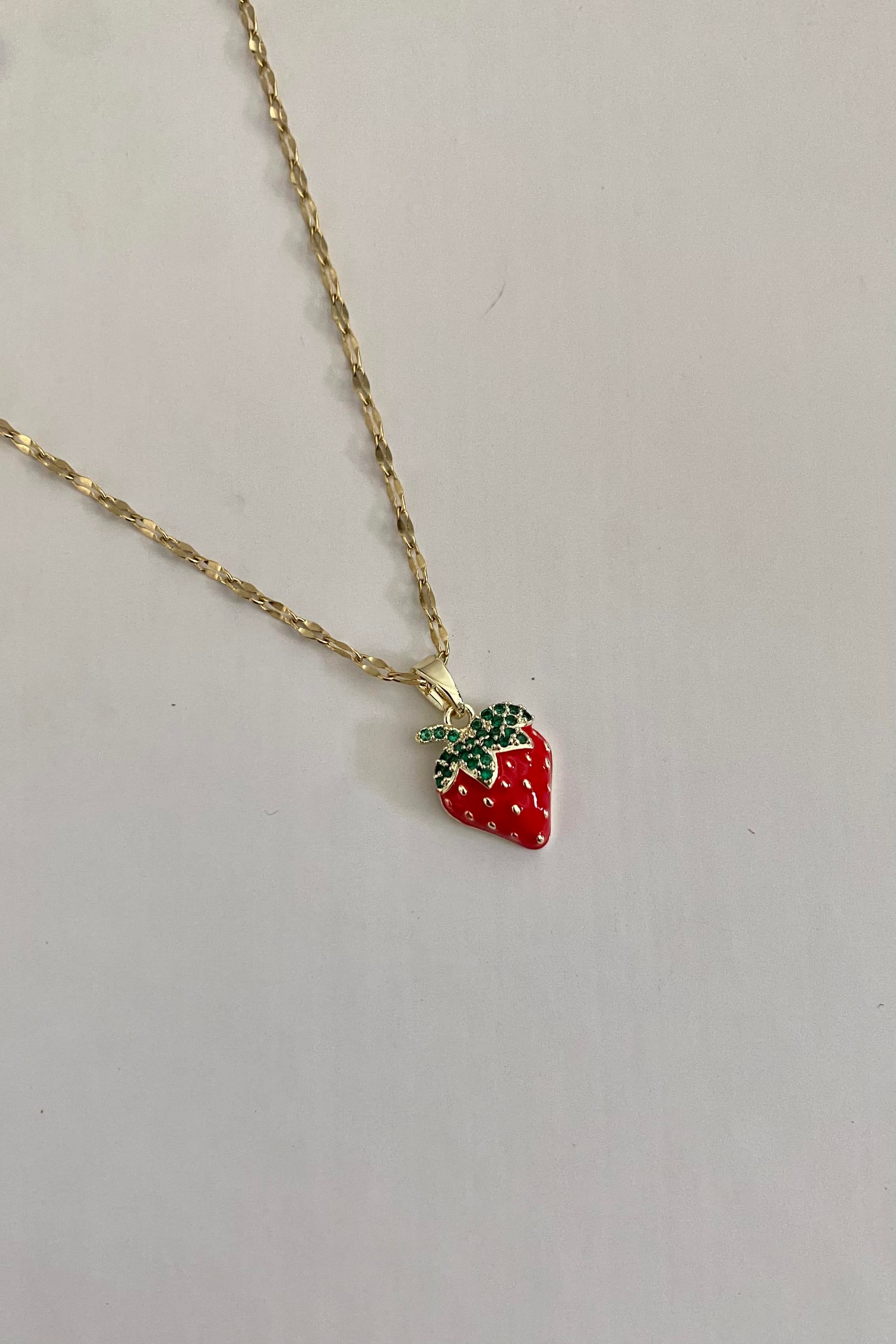 ÇİLEK UÇLU ZİNCİR KOLYE