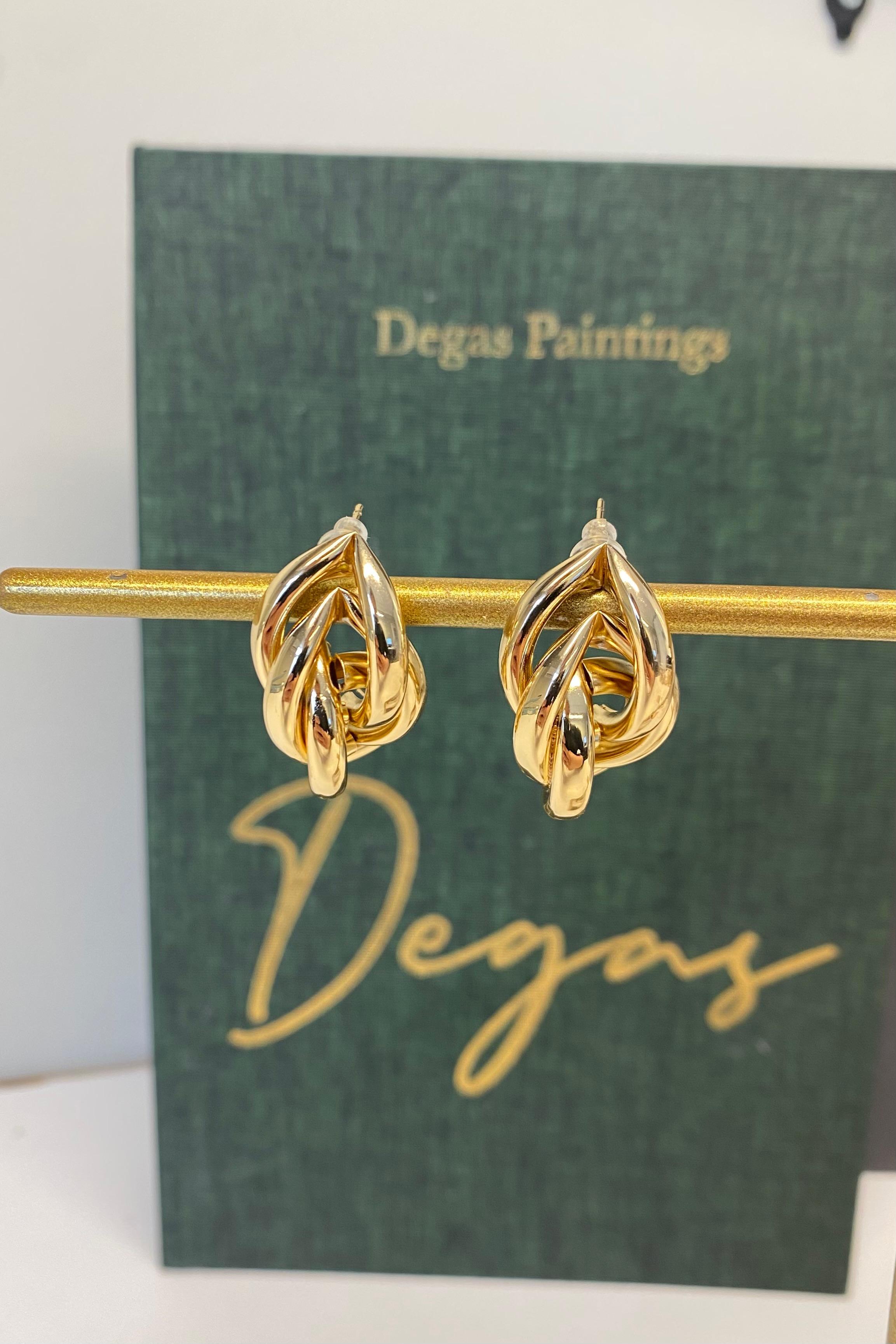 OVAL İÇ İÇE GEÇİRMELİ KÜPE