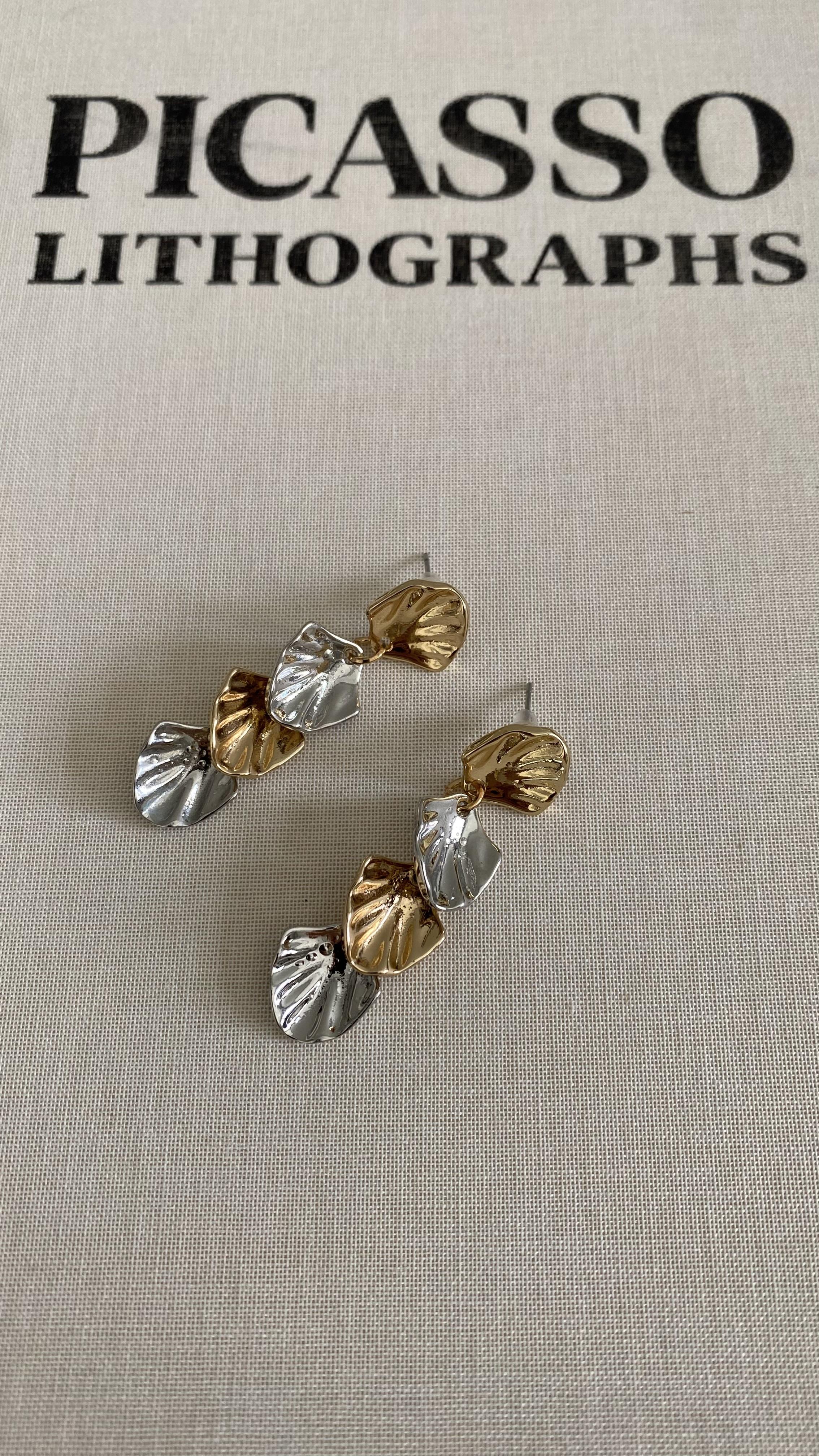 DENİZ KABUĞU SARKIT KÜPE