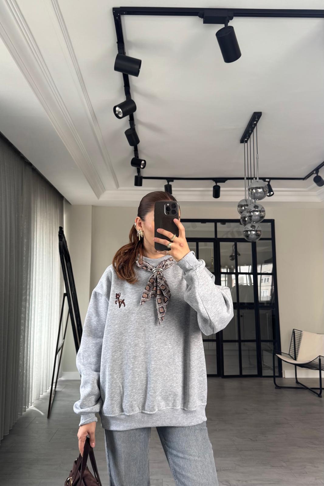 SİLVER FULARLI BAMBİ SWEAT