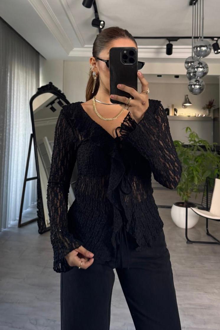 ÖNDEN BAĞLAMALI DANTEL BLUZ/1160