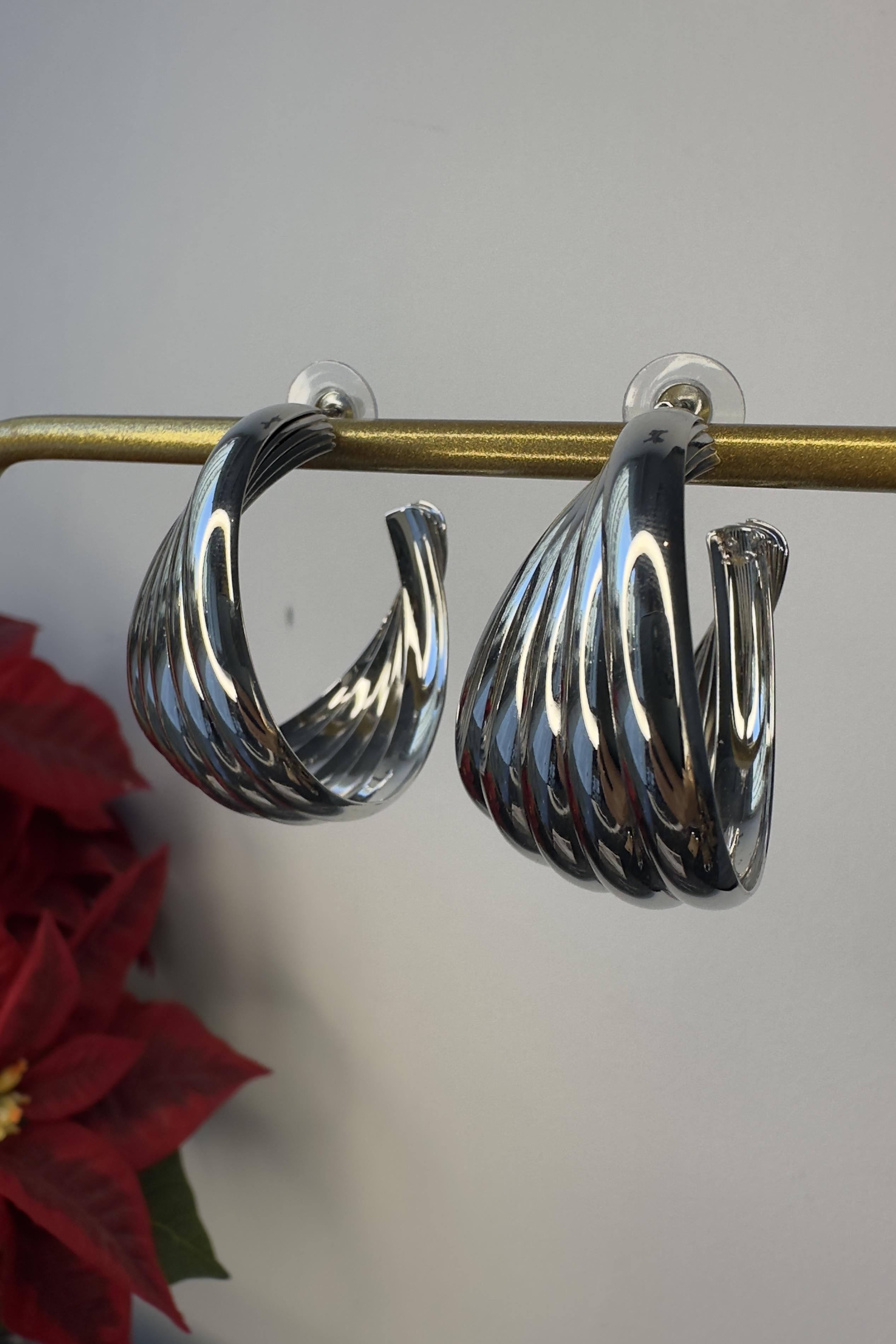 MAXİ BURGU HALKA KÜPE