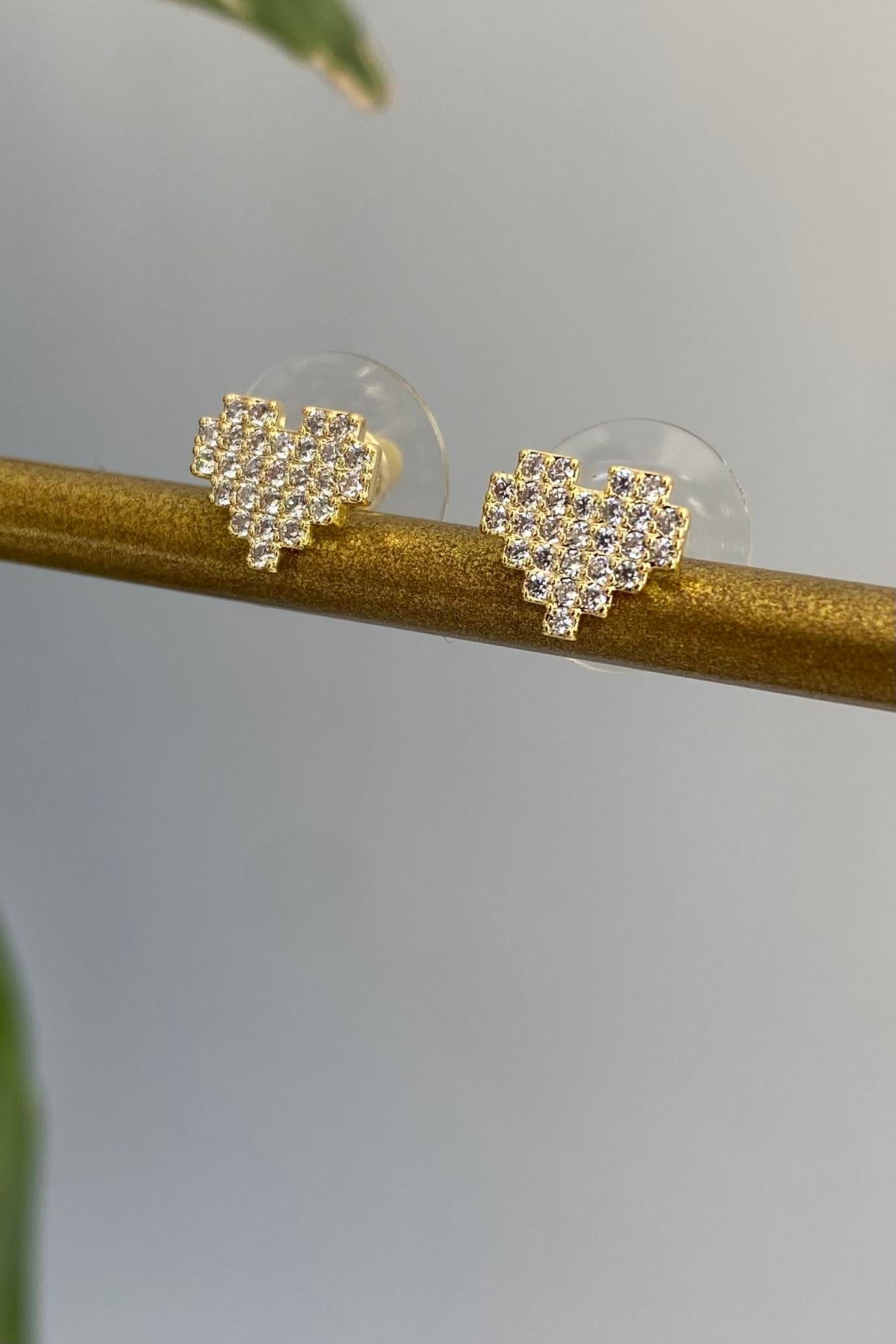 MİNİMAL TAŞLI KALP KÜPE