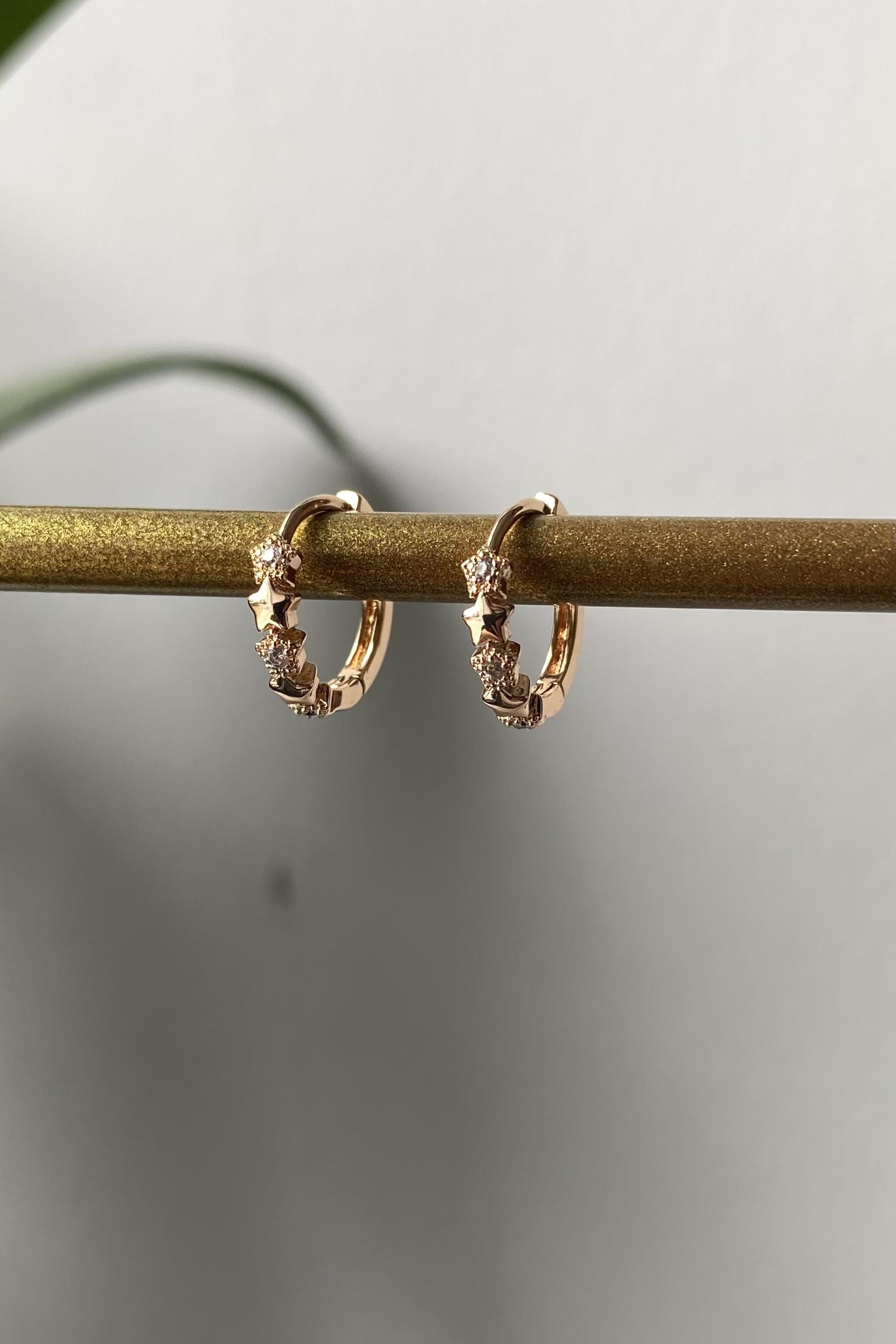 MİNİMAL YILDIZ HALKA KÜPE 1CM