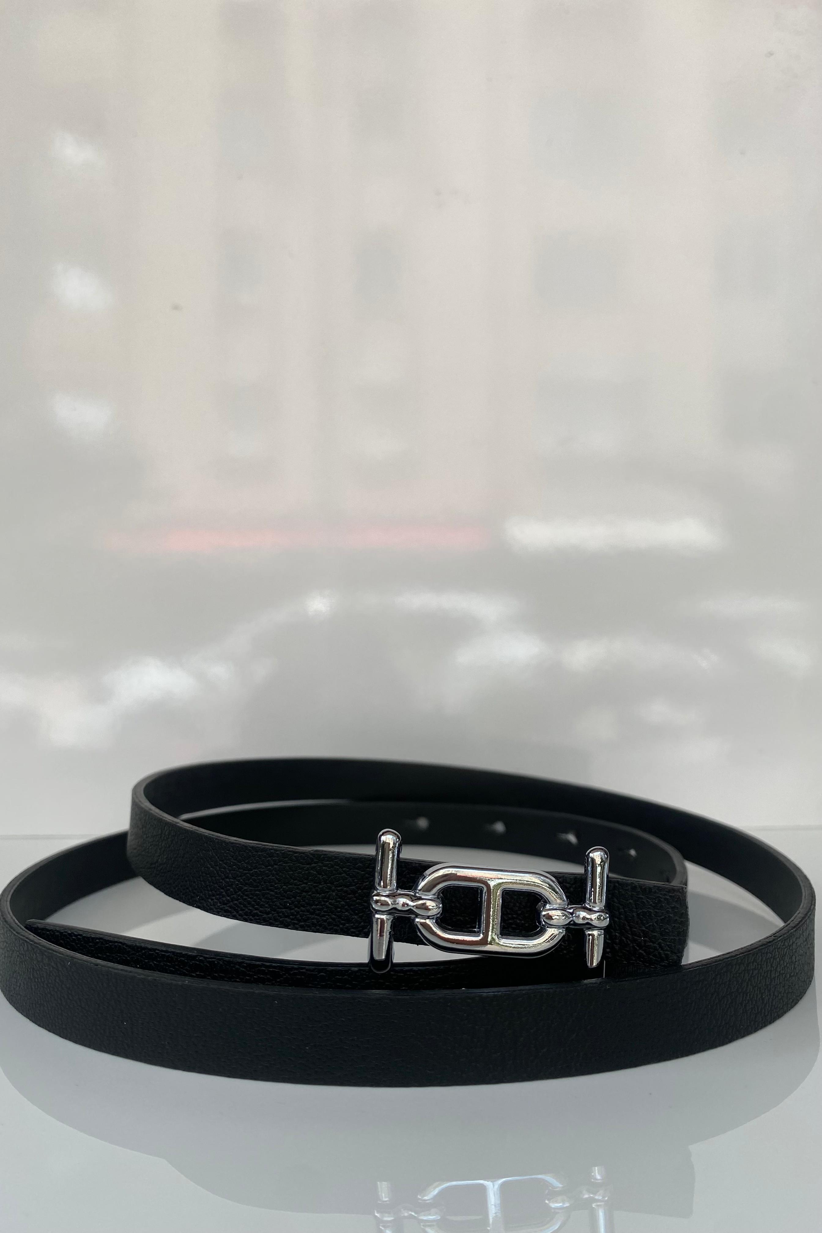 ORTASI OVAL TOKALI İNCE KEMER/1942