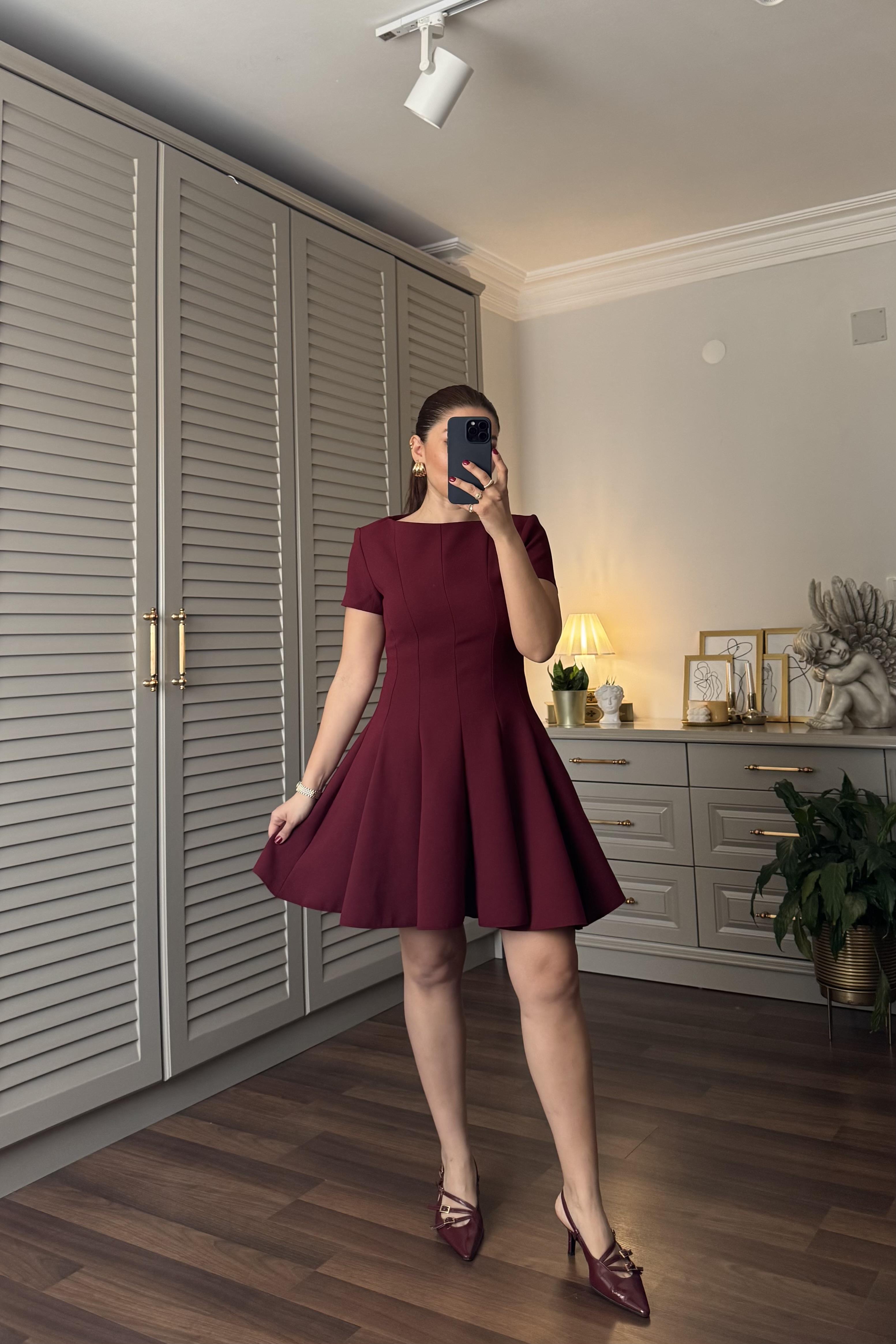 PARÇA ETEKLİ ELBİSE/10309