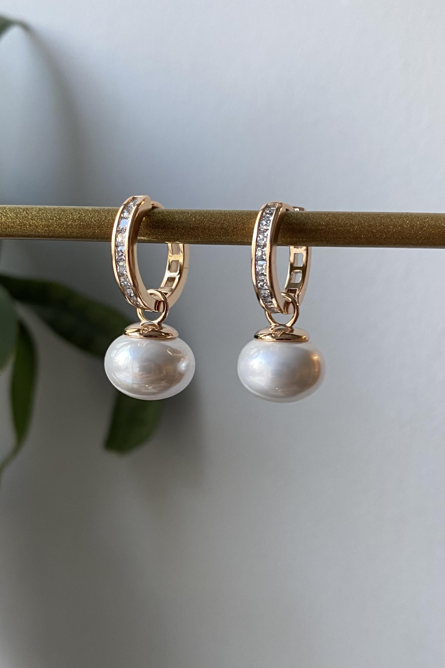 PARLAK İNCİ TOP HALKA KÜPE