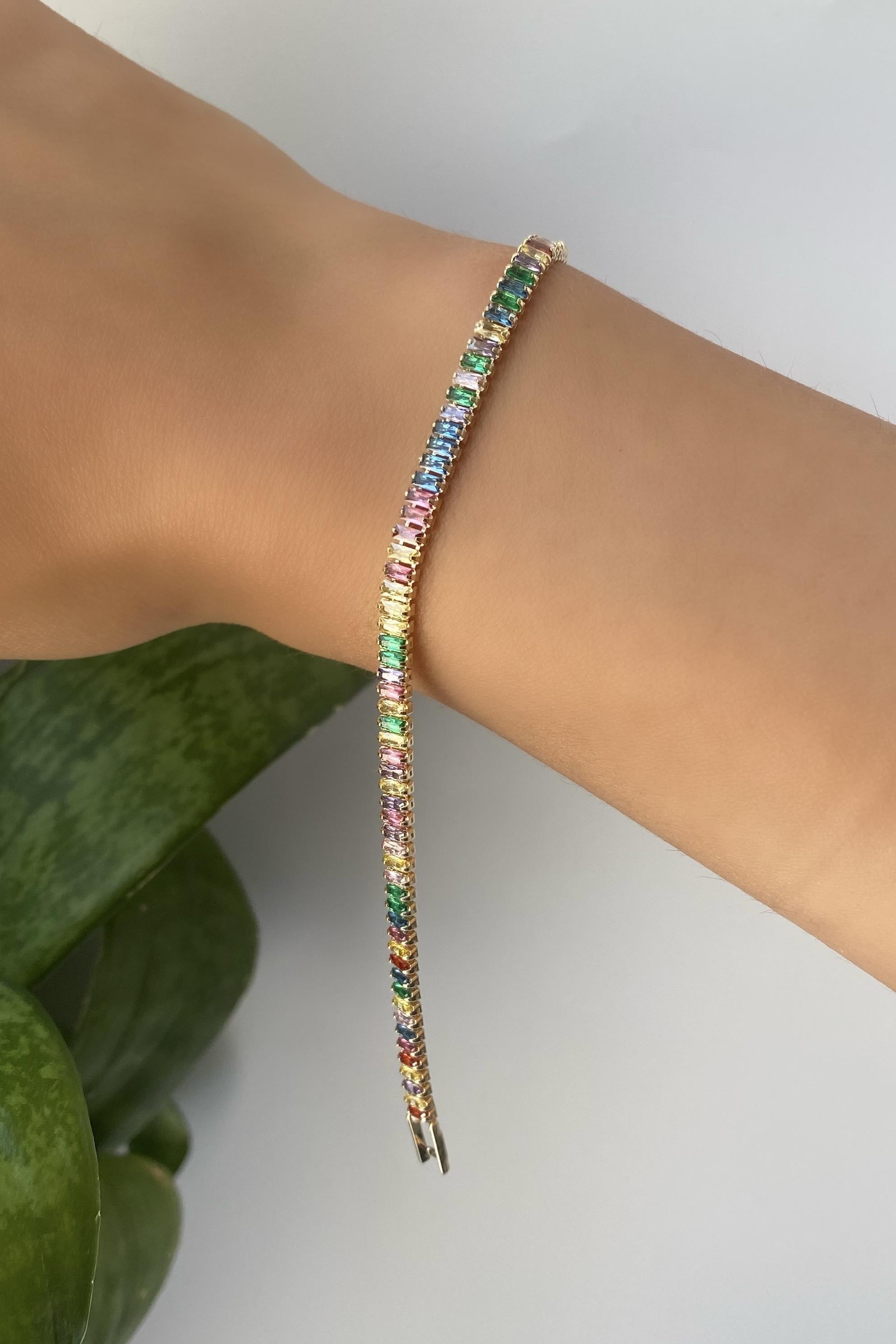 RENKLİ BAGET TAŞLI SU YOLU BİLEZİK